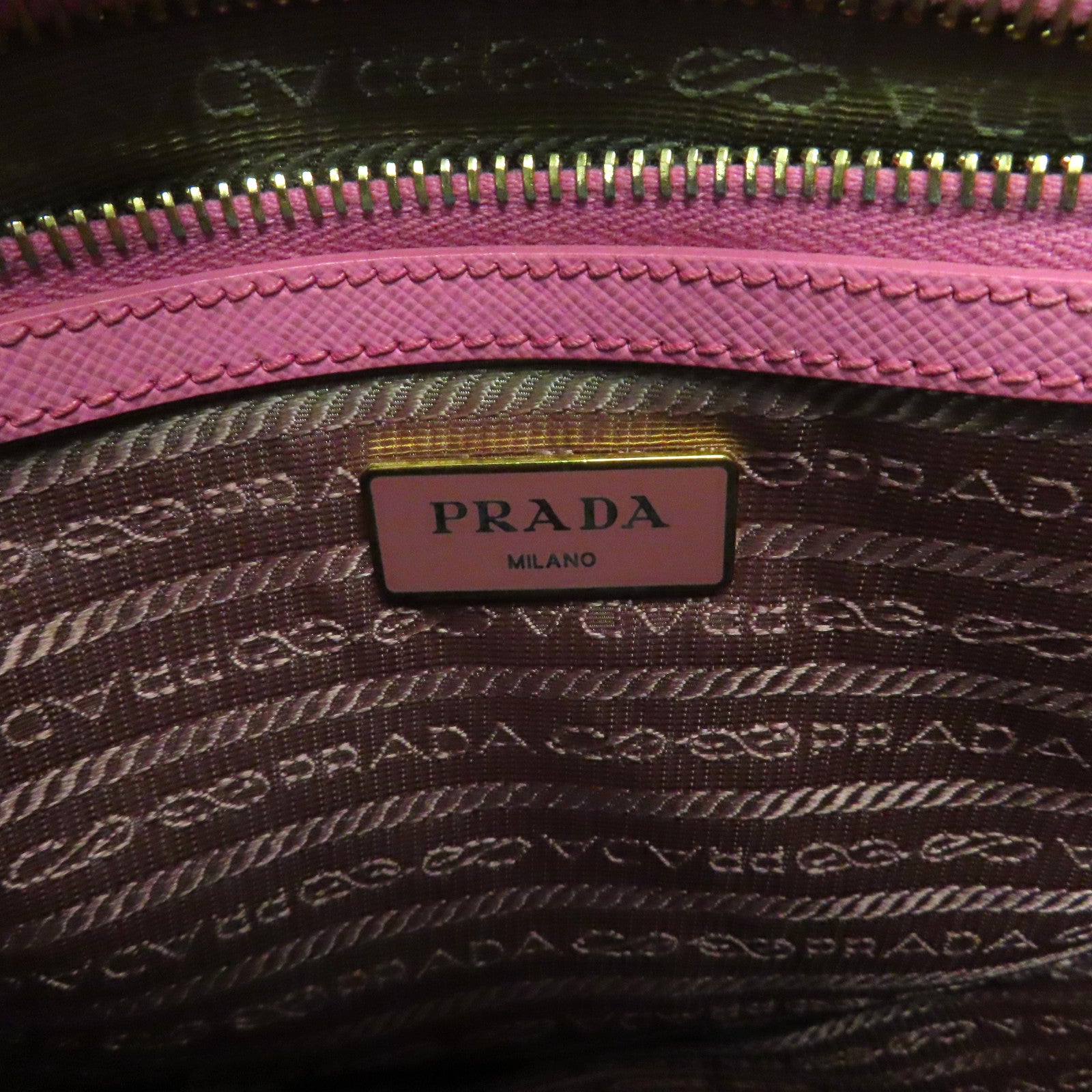 PRADA Saffiano皮革2 way Shoulder金扣手挽肩背兩用袋粉紅色