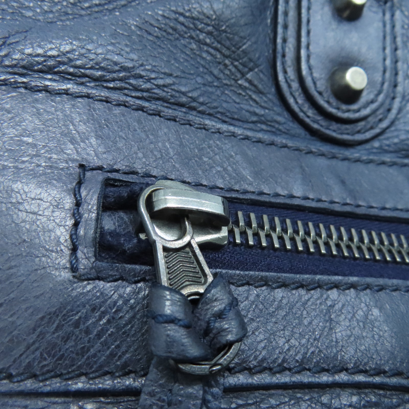 BALENCIAGA Sheepskin Leather Shoulder Bag Silver Buckle Shoulder Bag Blue