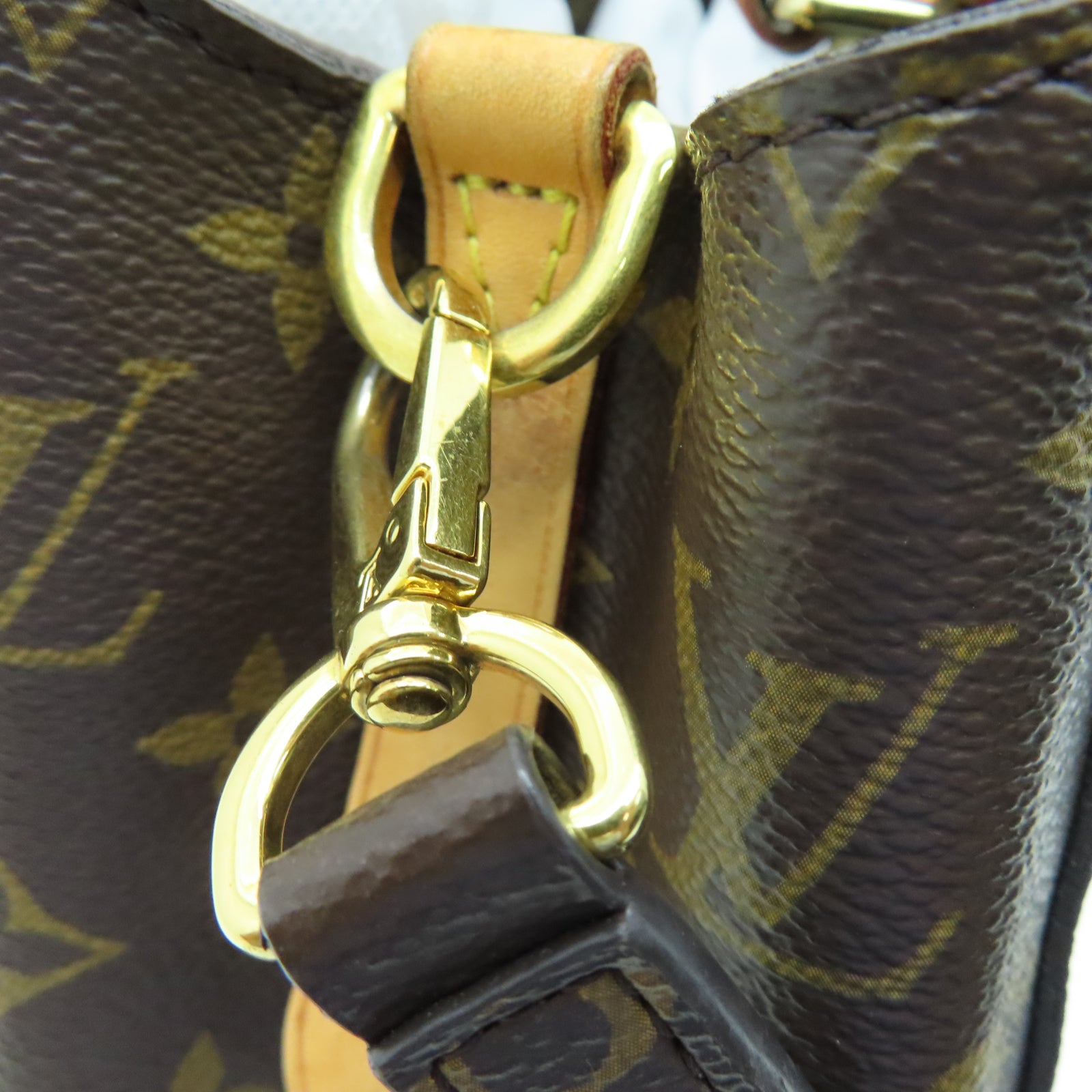 LOUIS VUITTON Monogram Montaigne MM金扣手挽肩背兩用袋棕色