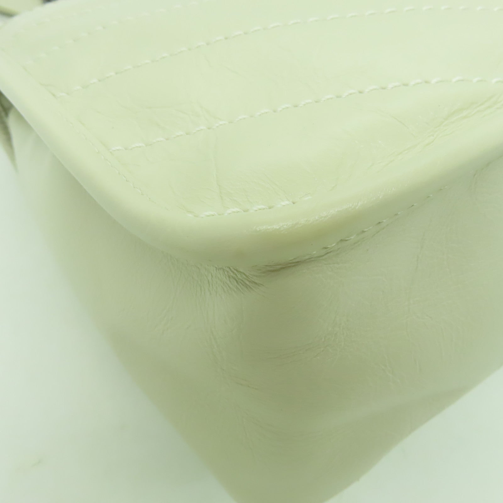 SAINT LAURENT 牛皮皮革Shoulder Bag銀扣鏈帶肩背袋白色