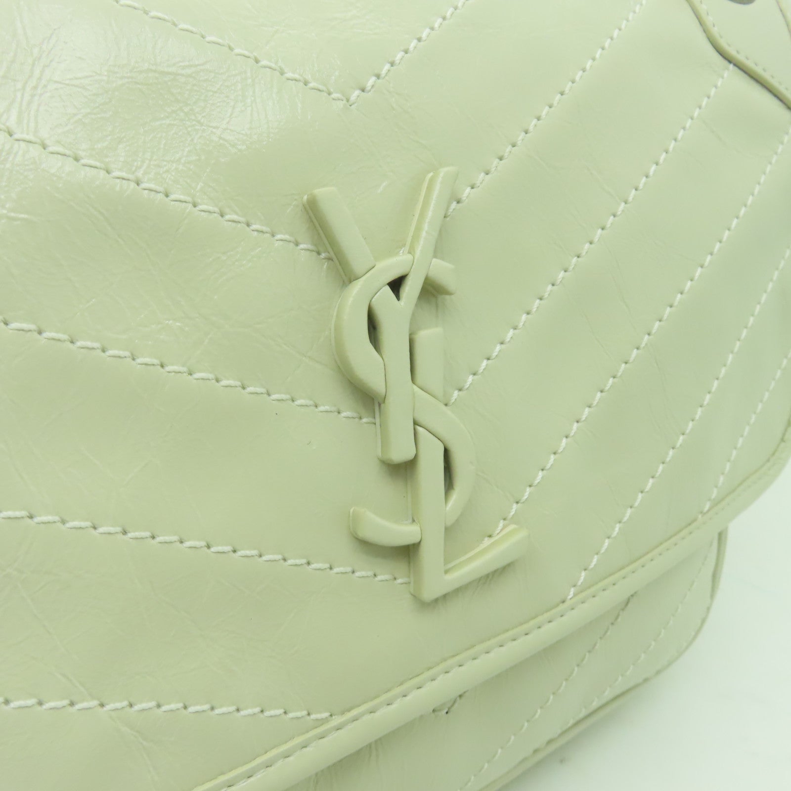 SAINT LAURENT 牛皮皮革Shoulder Bag銀扣鏈帶肩背袋白色