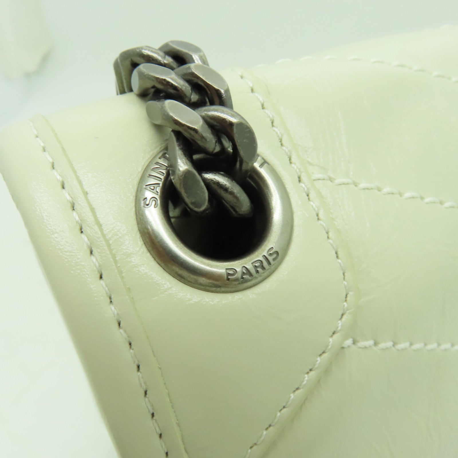 SAINT LAURENT 牛皮皮革Shoulder Bag銀扣鏈帶肩背袋白色