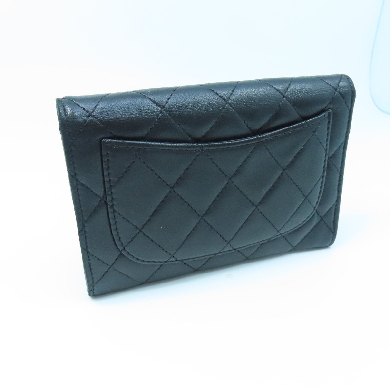 CHANEL Rhombus Sheepskin Leather Card Wallet Silver Buckle Wallet Black