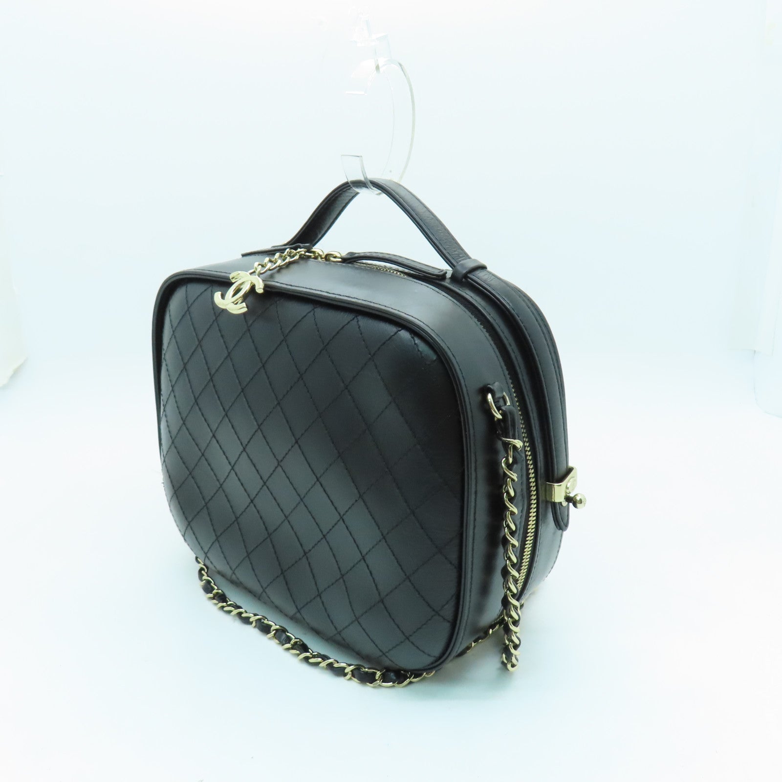 CHANEL 【激減優惠】菱格牛皮皮革Chain Shoulder Bag金扣鏈帶肩背袋黑色