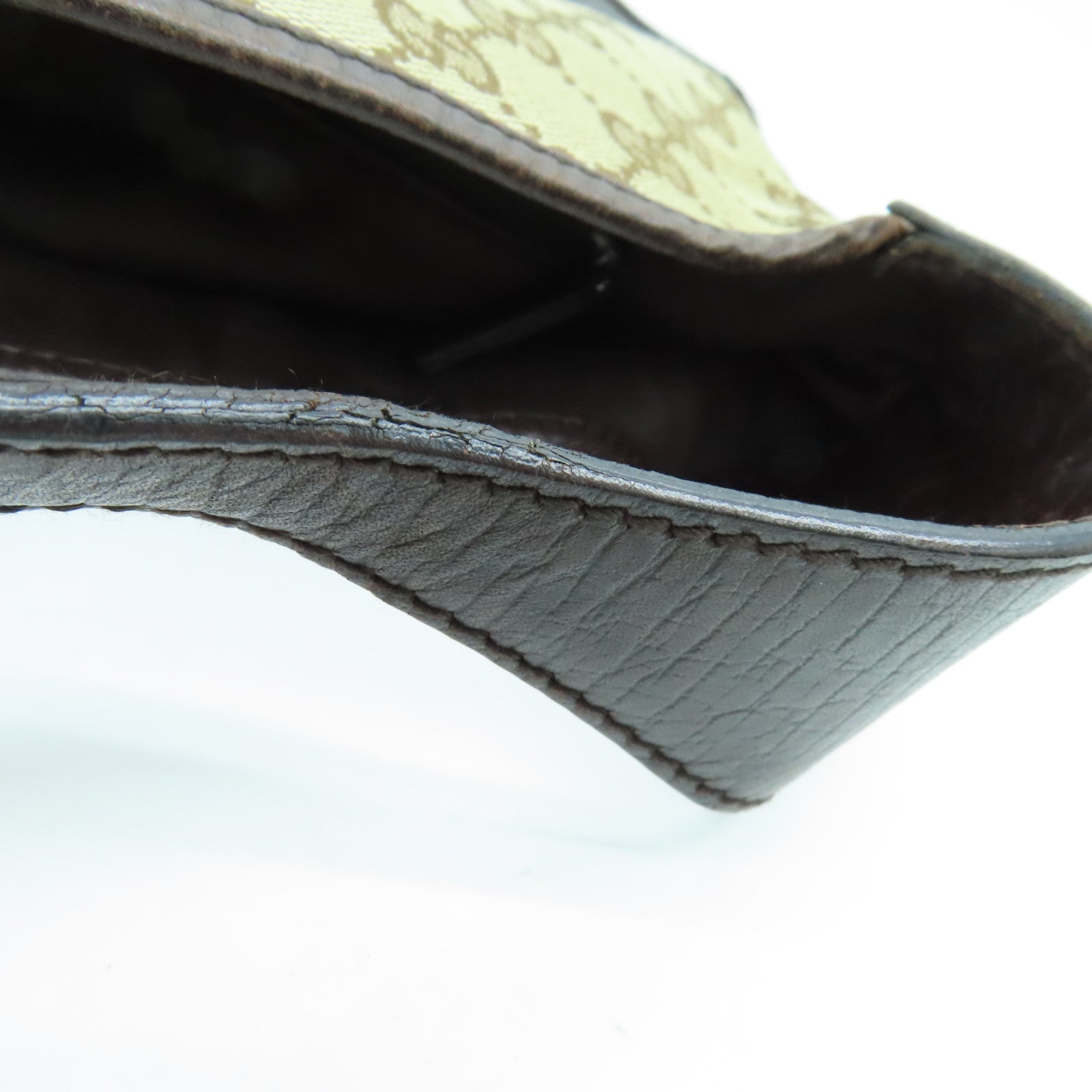 GUCCI canvas Shoulder Bag shoulder bag silver buckle brown