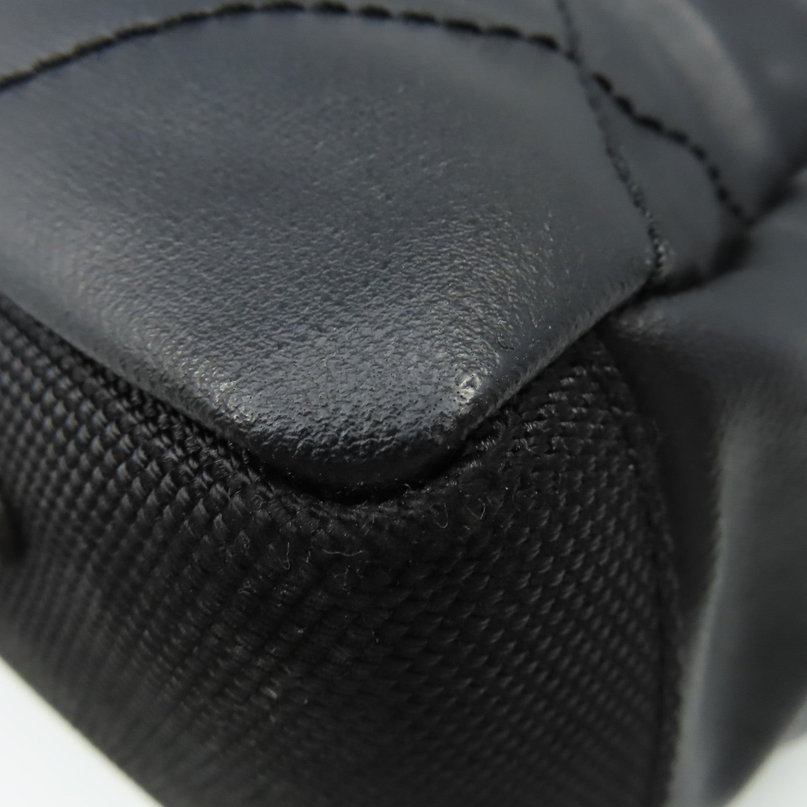CHANEL 菱格牛皮皮革Handbag手挽袋黑色