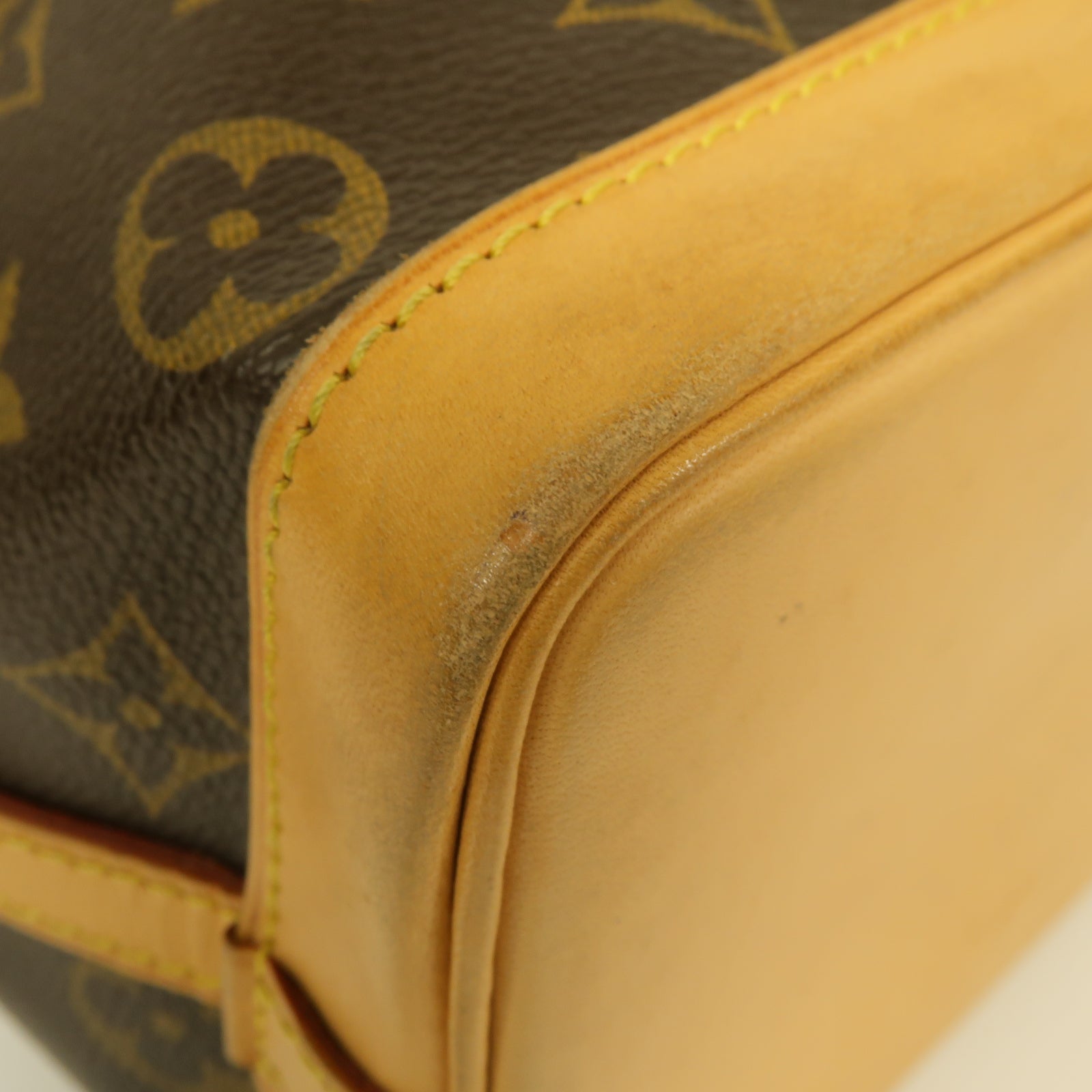 LOUIS VUITTON Monogram Mini Noe金扣手挽袋啡色