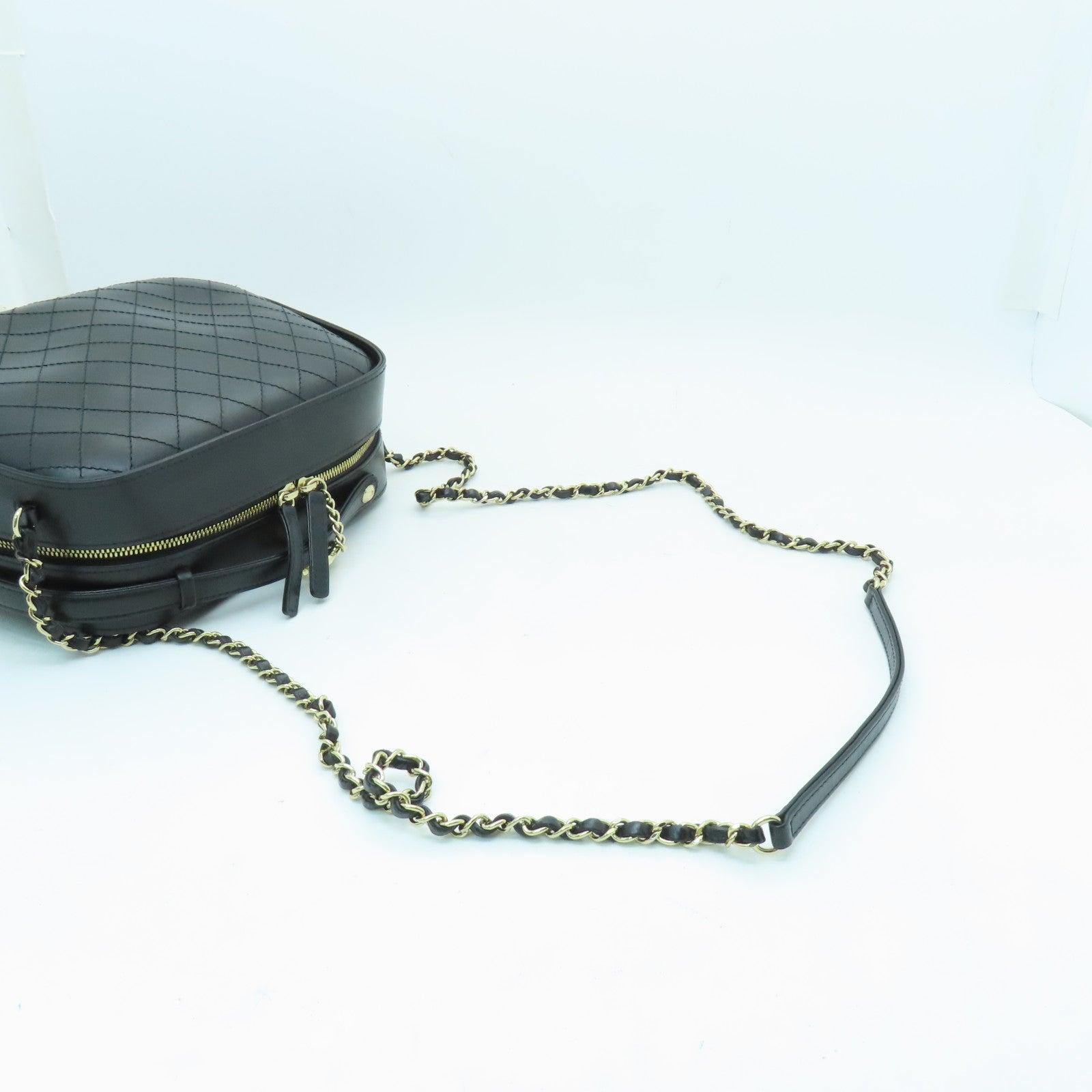 CHANEL 【激減優惠】菱格牛皮皮革Chain Shoulder Bag金扣鏈帶肩背袋黑色