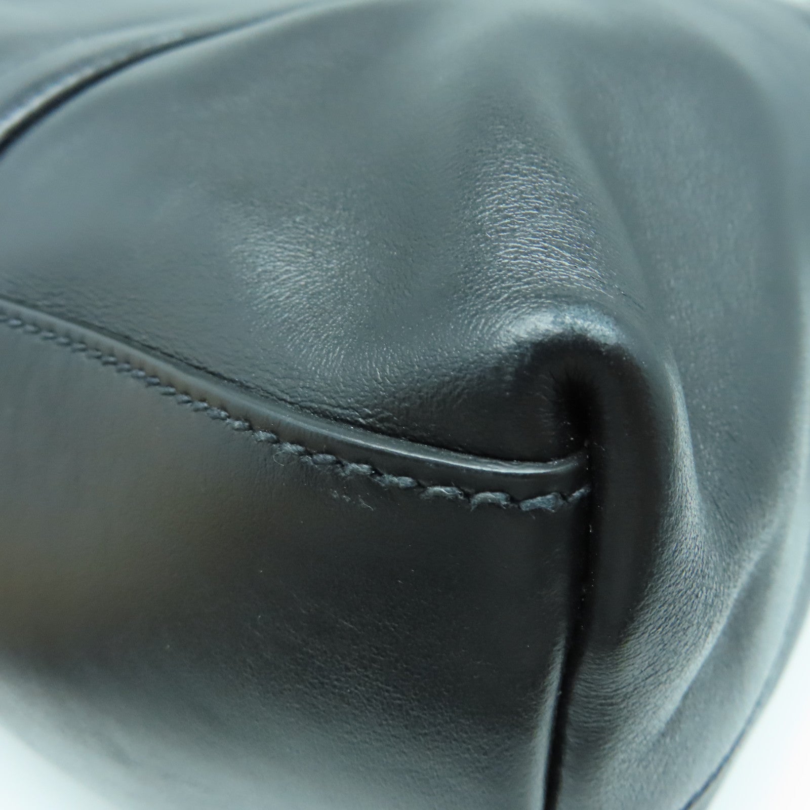 PRADA 牛皮皮革2Way Shoulder手挽肩背两用袋黑色
