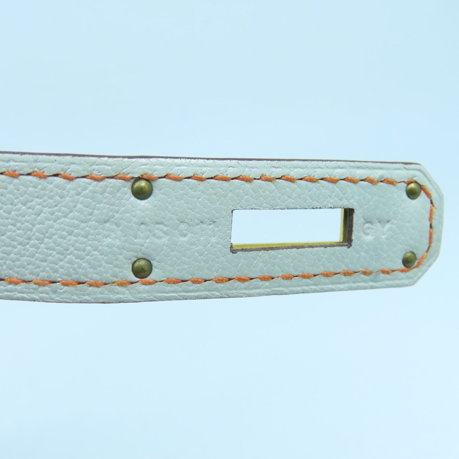 HERMES Chevre Leather Birkin 30 Gold Buckle Handle Bag HERMES Chevre Leather Birkin 30 Gold Buckle Handle Bag