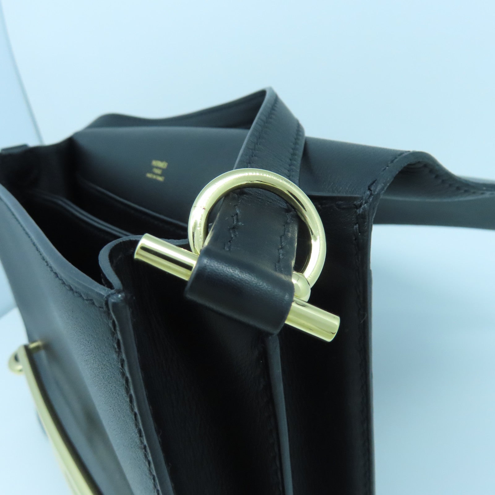 HERMES 【激減優惠】Evercolor皮革Roulis 23金扣肩背袋經典黑色