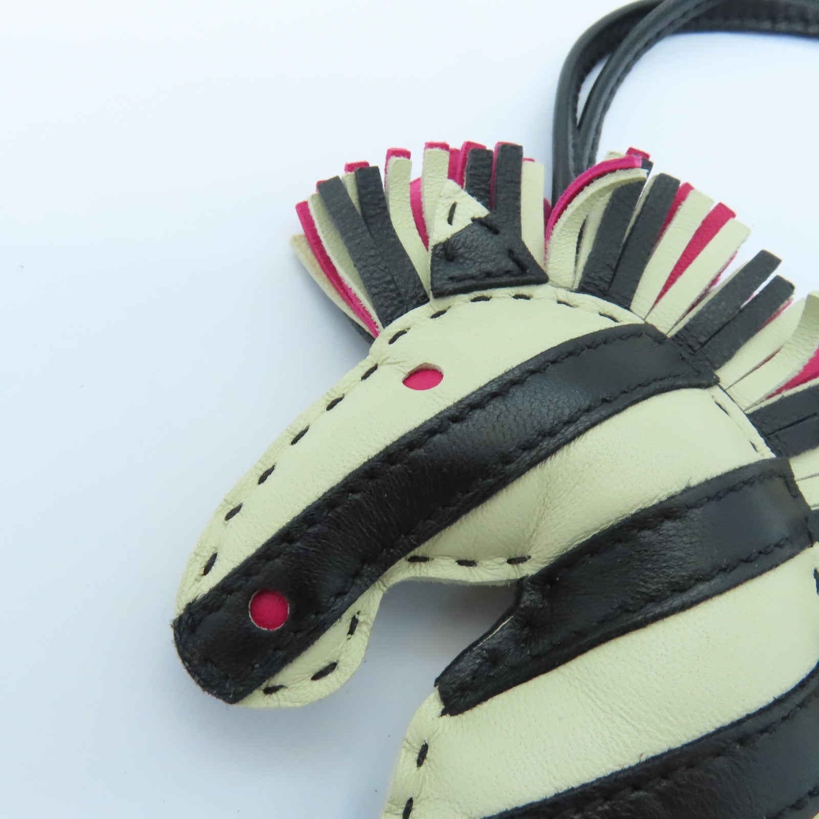 HERMES Swift皮革Zebra Charm掛飾黑色/白色