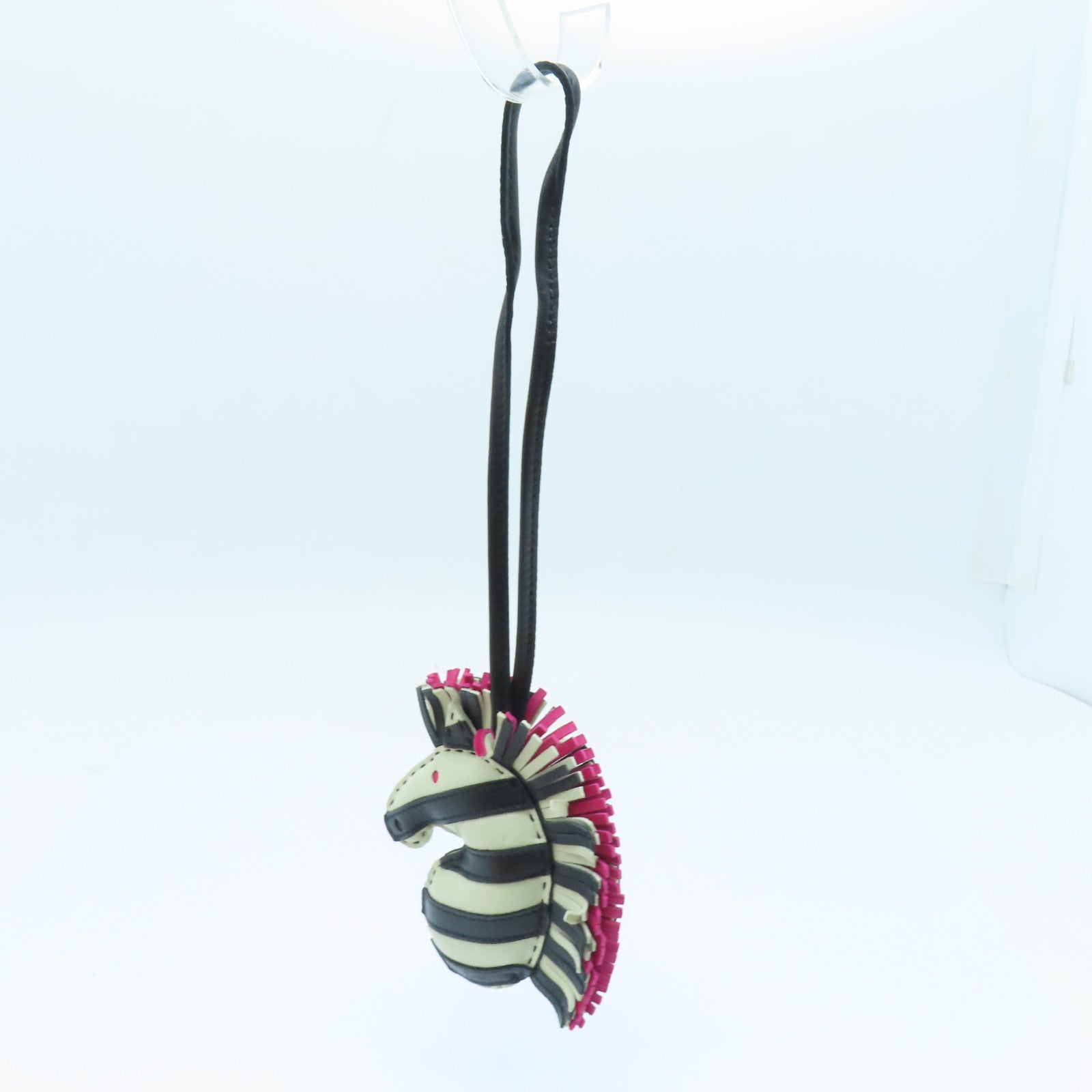 HERMES Swift皮革Zebra Charm掛飾黑色/白色