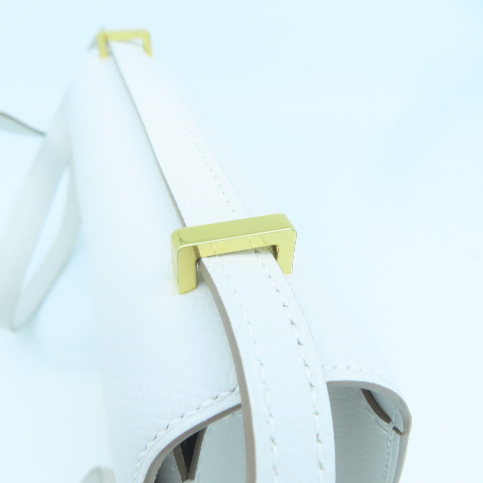 HERMES Veau Epsom皮革Constance Mini金扣肩背袋白色