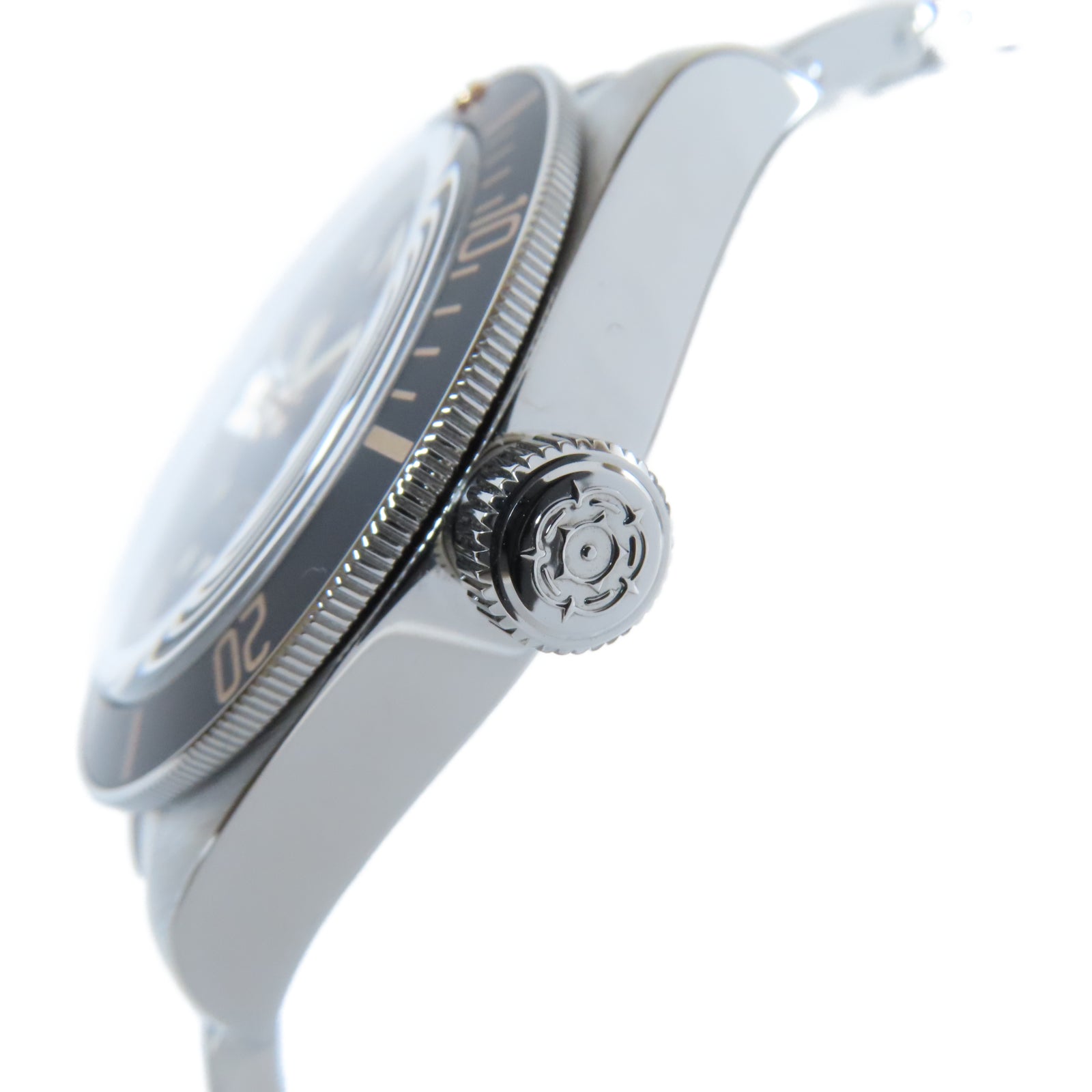 TUDOR Black Bay 58不鏽鋼自動機芯手錶黑色