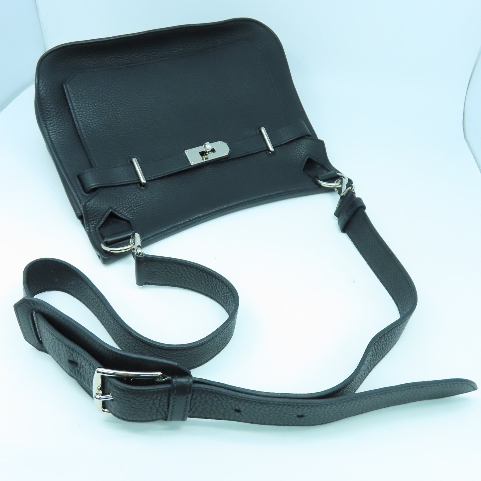 HERMES Clemence皮革Jypsiere 31銀扣肩背袋Noir黑色