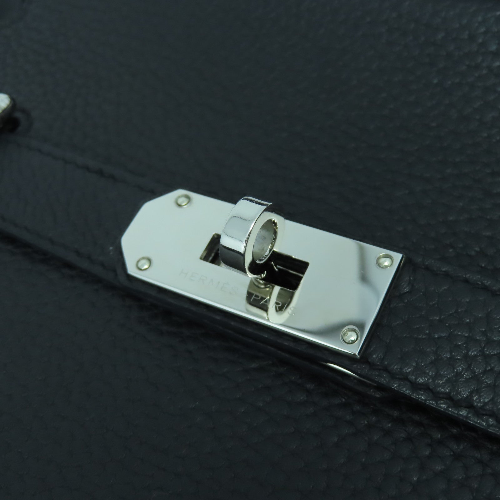 HERMES Clemence皮革Jypsiere 31銀扣肩背袋Noir黑色