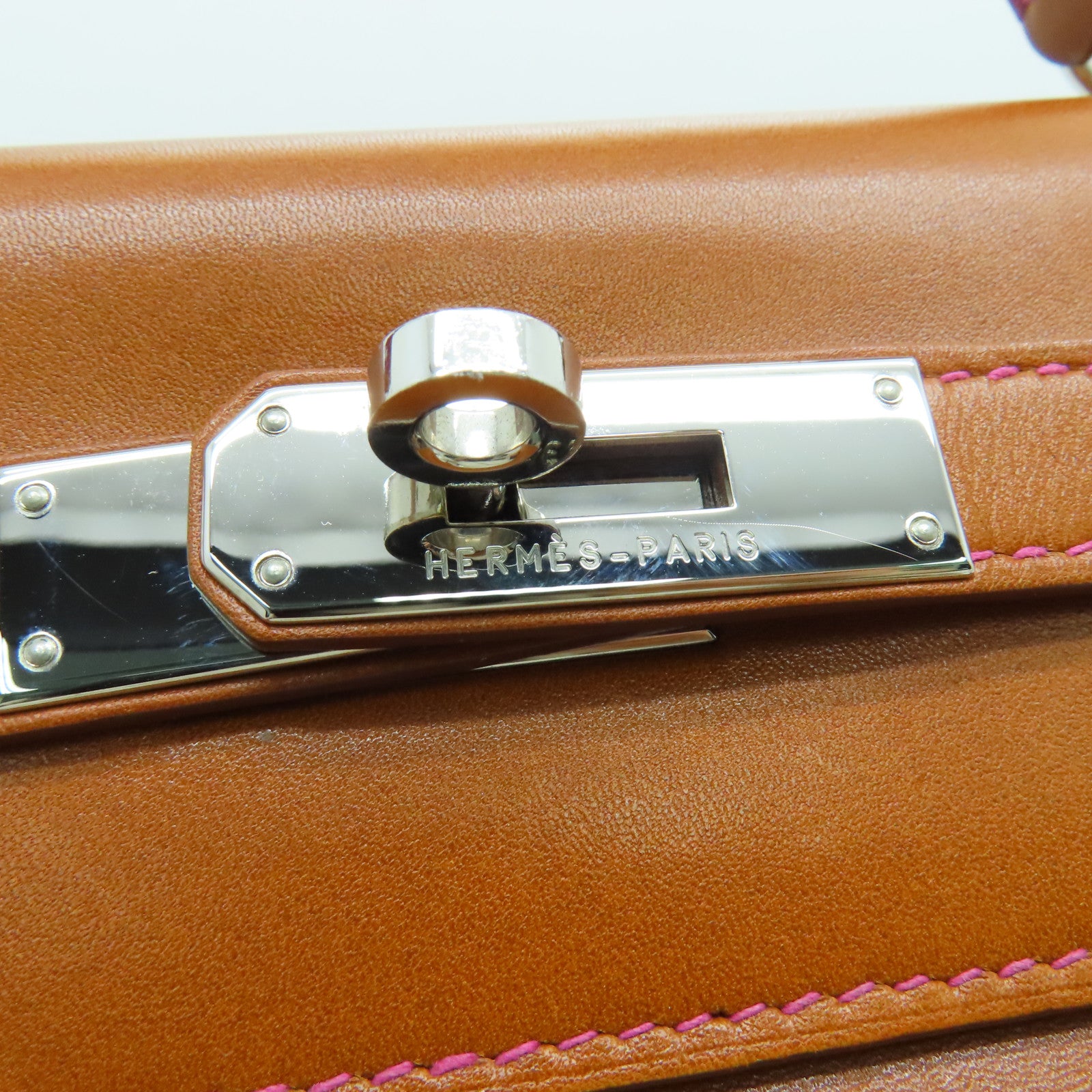 HERMES Tadelakt皮革Kelly 32銀扣手挽袋啡色