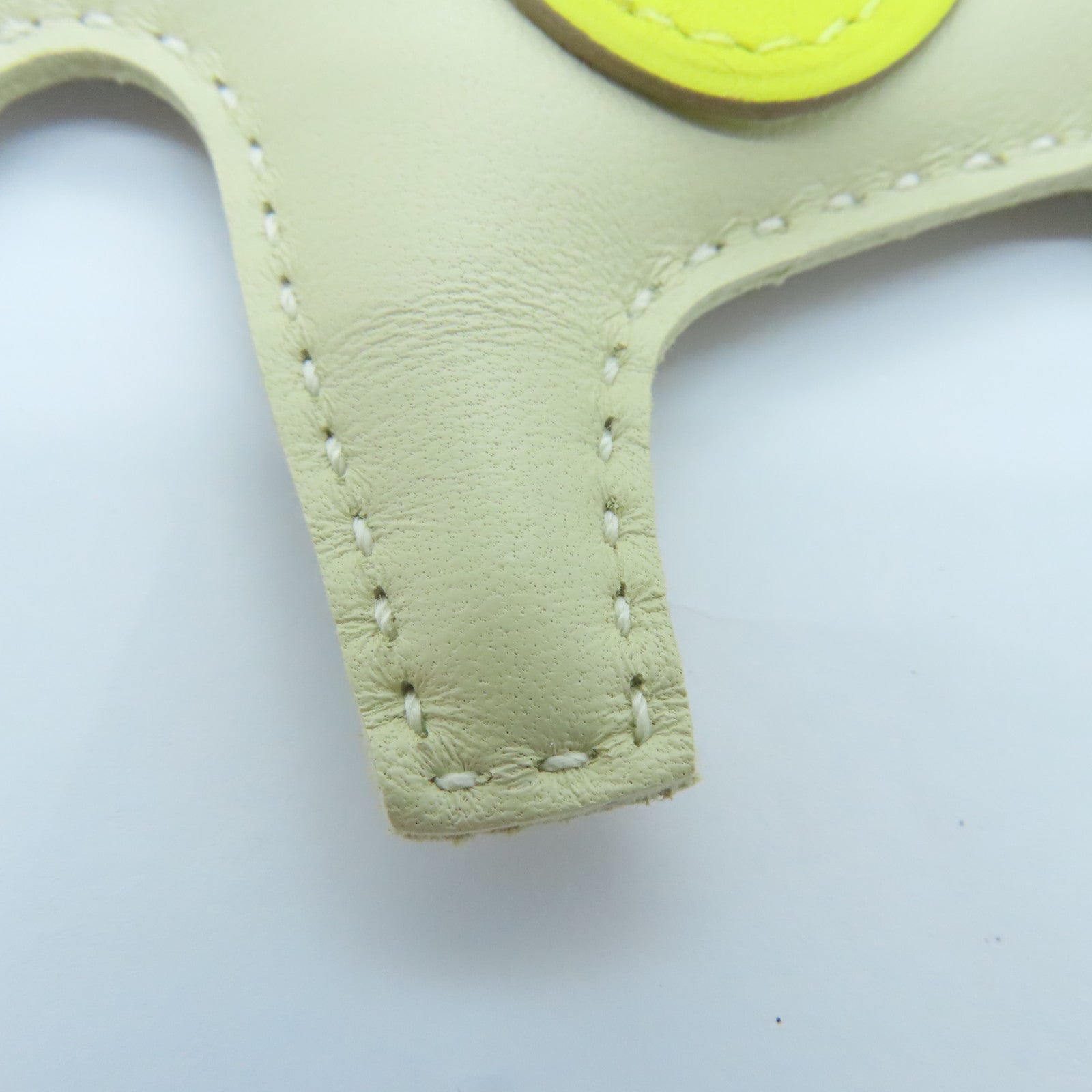 HERMES Swift皮革Pagase Rodeo PM挂饰Nata白色/棕色/黄色