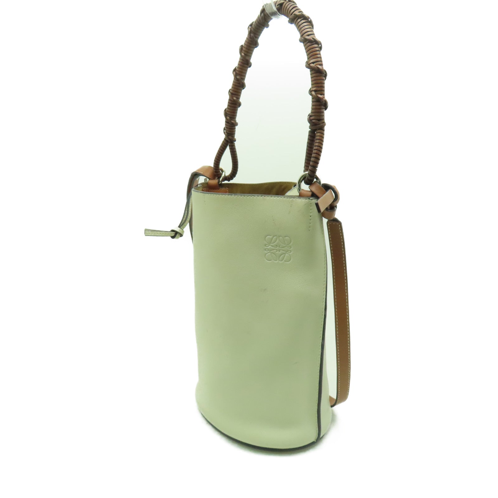 LOEWE 牛皮皮革Shoulder Bag銀扣手挽肩背兩用袋白色