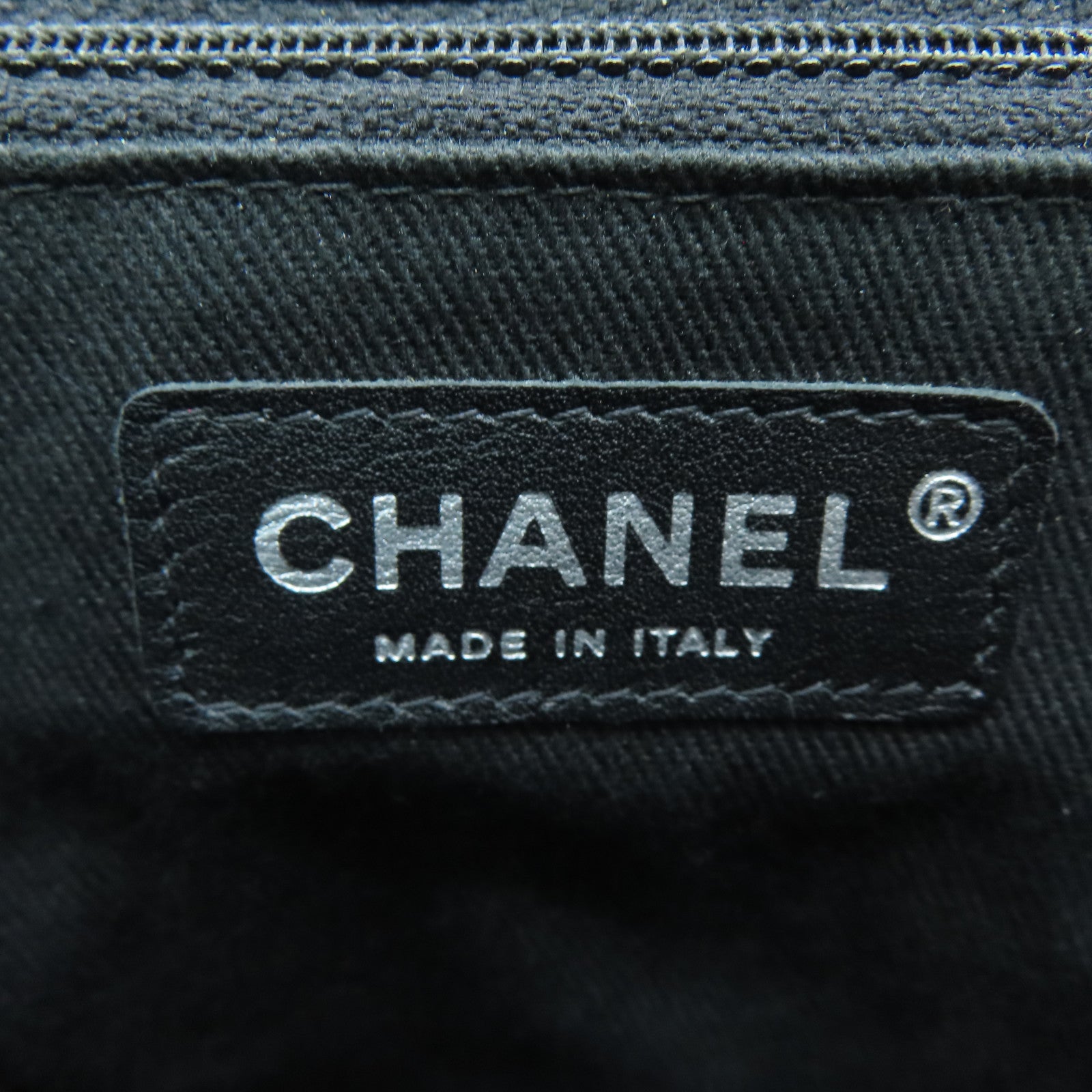 CHANEL 【激减优惠】Agedcalf皮革Shoulder Bag肩背袋黑色