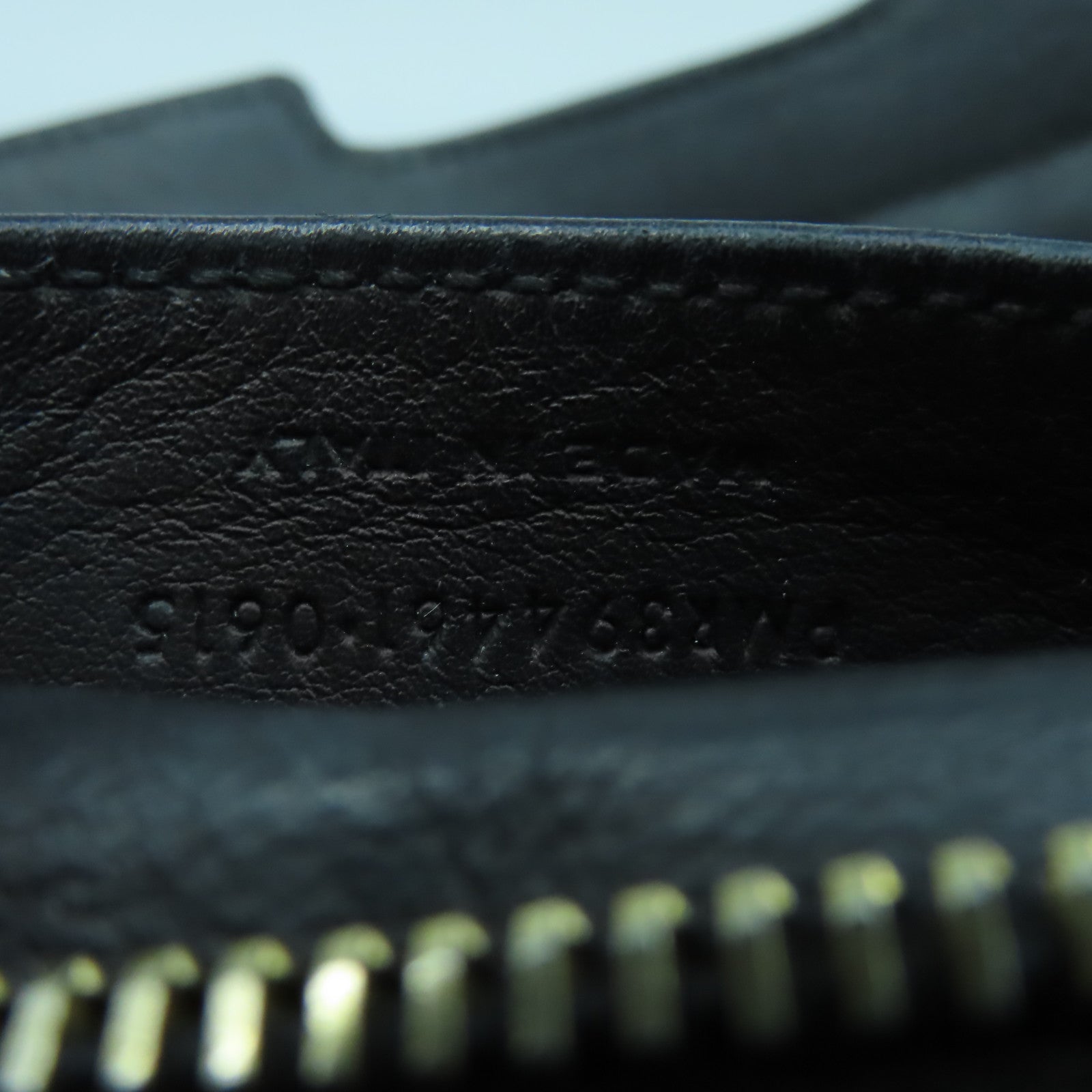 YVES SAINT LAURENT 牛皮皮革2 Way Shoulder Bag金扣手挽肩背兩用袋黑色