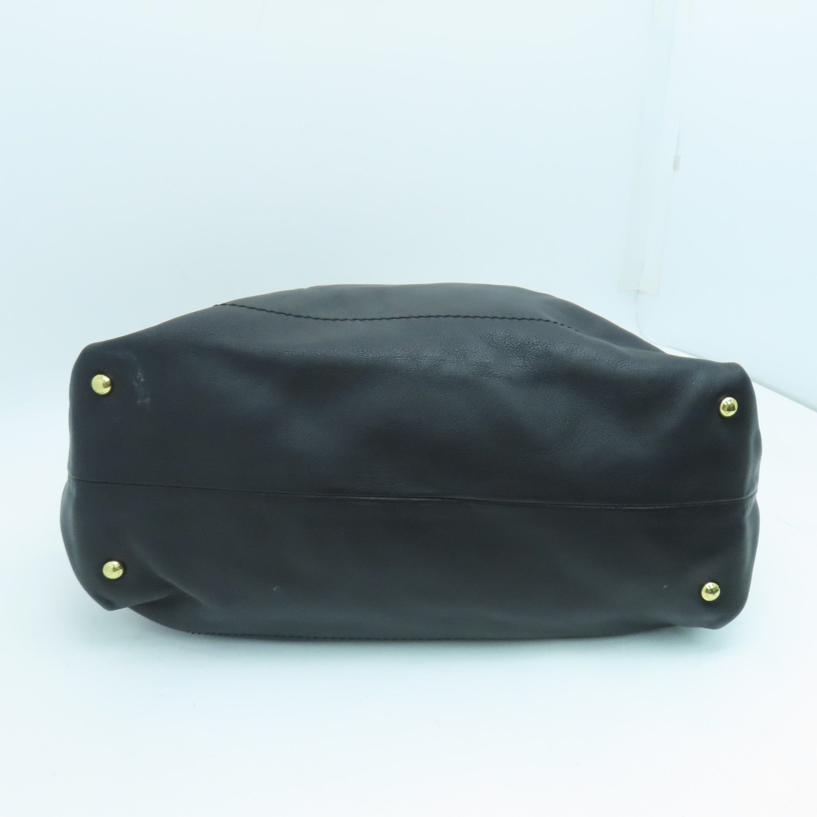 Salvatore Ferragamo 牛皮皮革Shoulder Bag金扣肩背袋黑色