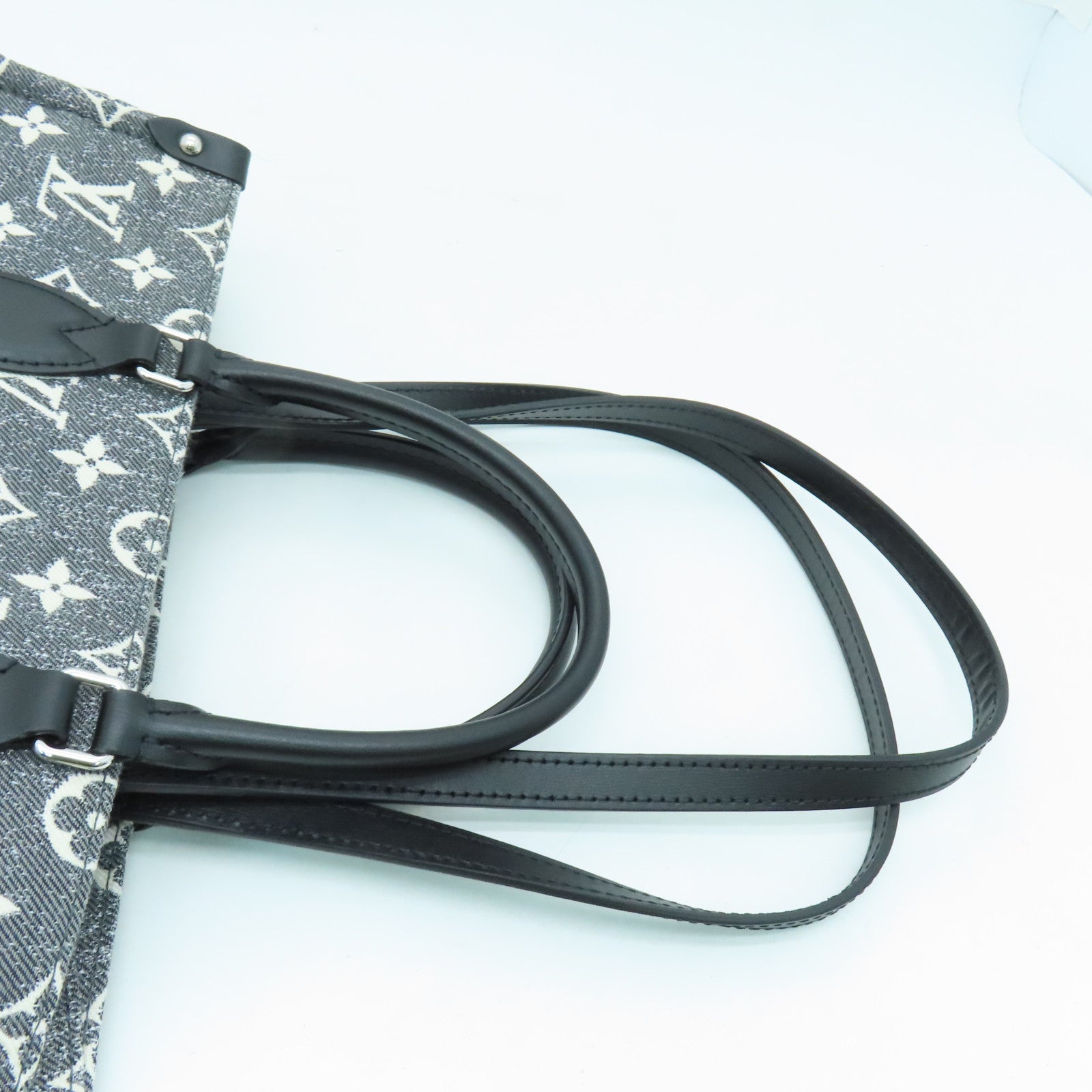 LOUIS VUITTON Monogram Jacqaurd Denim Onthego MM銀扣手挽肩背兩用袋黑色