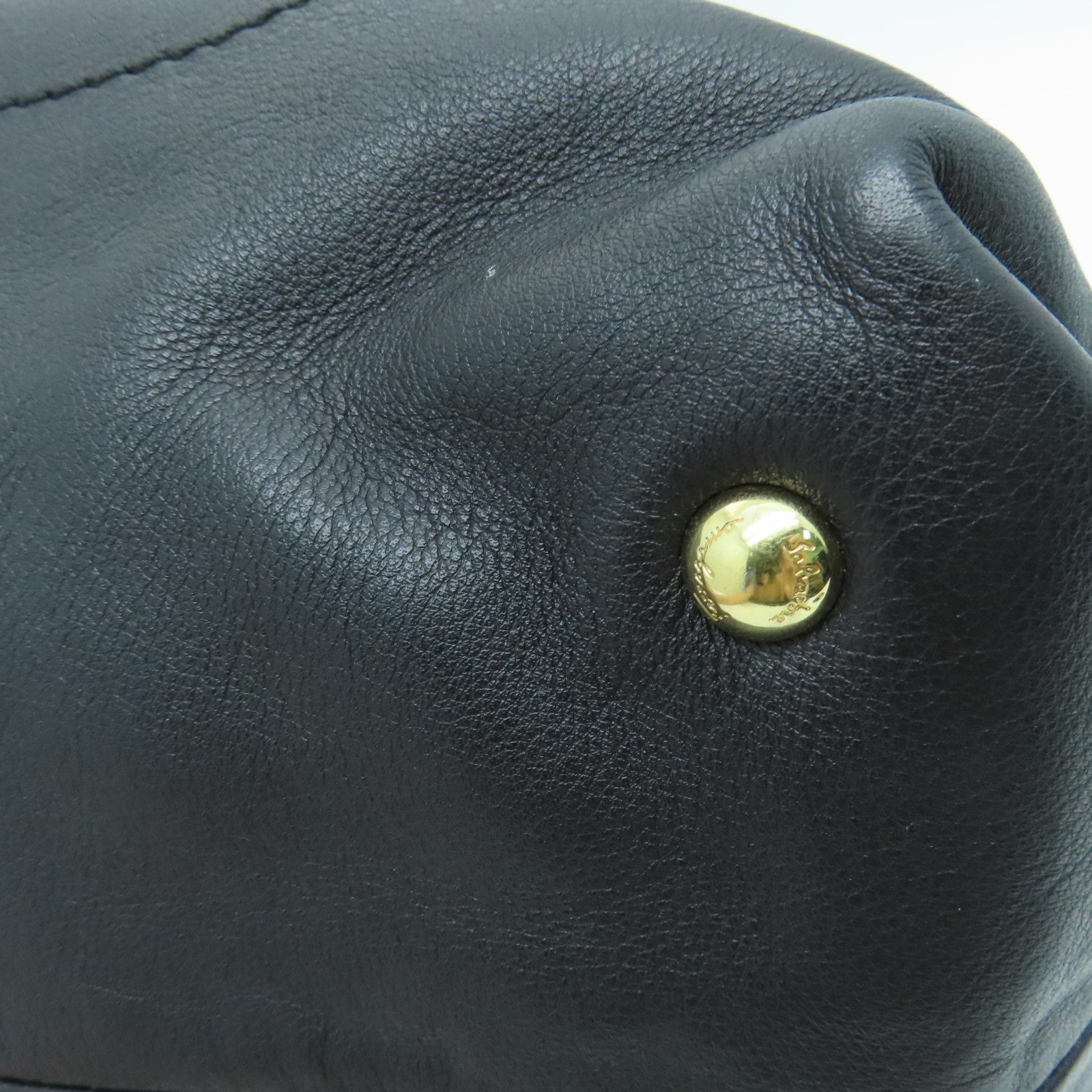 Salvatore Ferragamo 牛皮皮革Shoulder Bag金扣肩背袋黑色