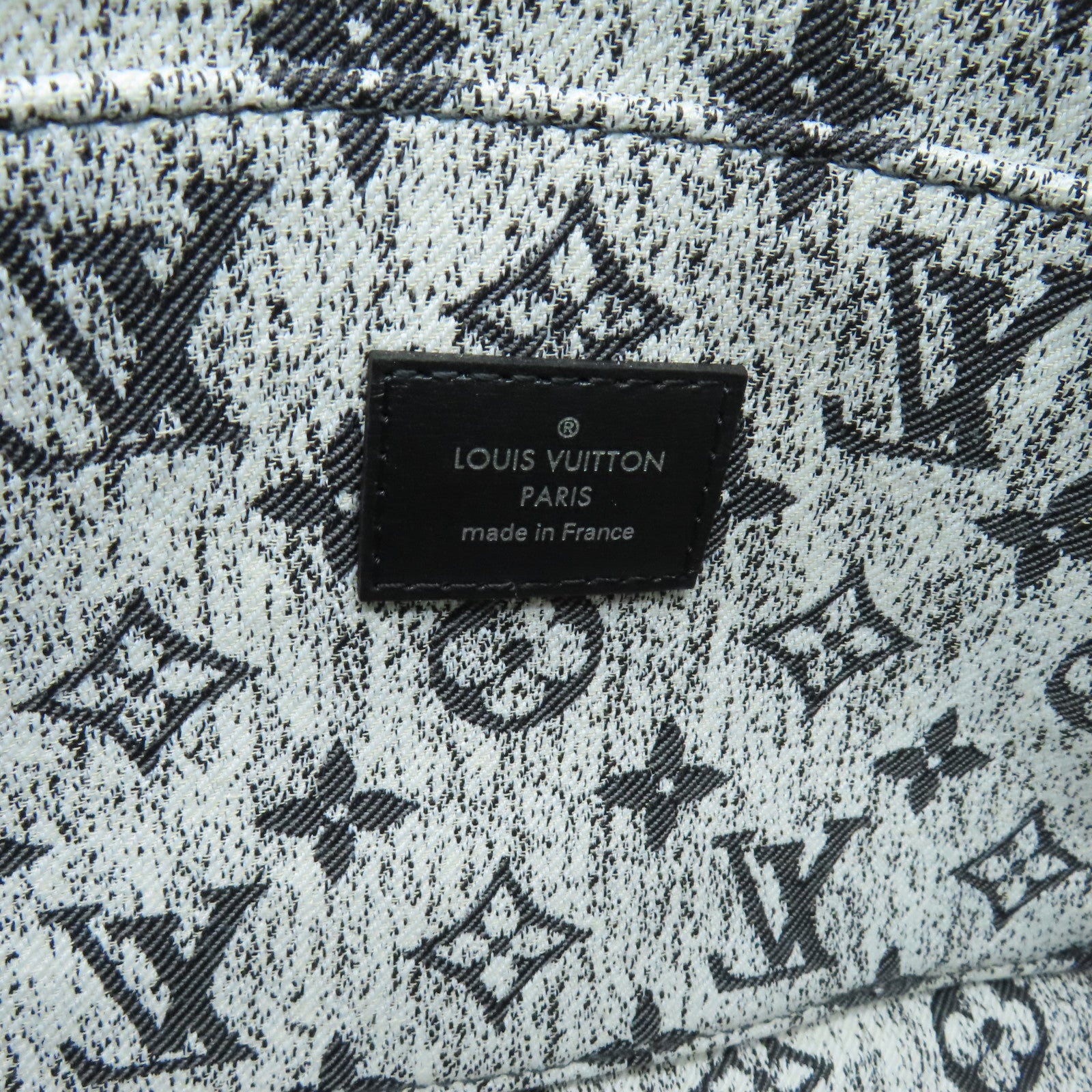 LOUIS VUITTON Monogram Jacqaurd Denim Onthego MM銀扣手挽肩背兩用袋黑色