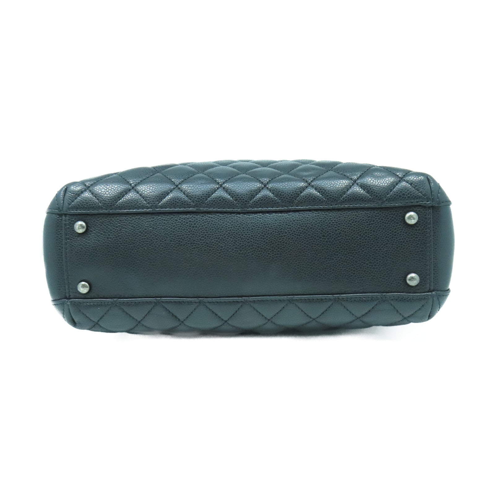 CHANEL 菱格Caviar皮革Chain Shoulder銀扣鏈帶肩背袋黑色