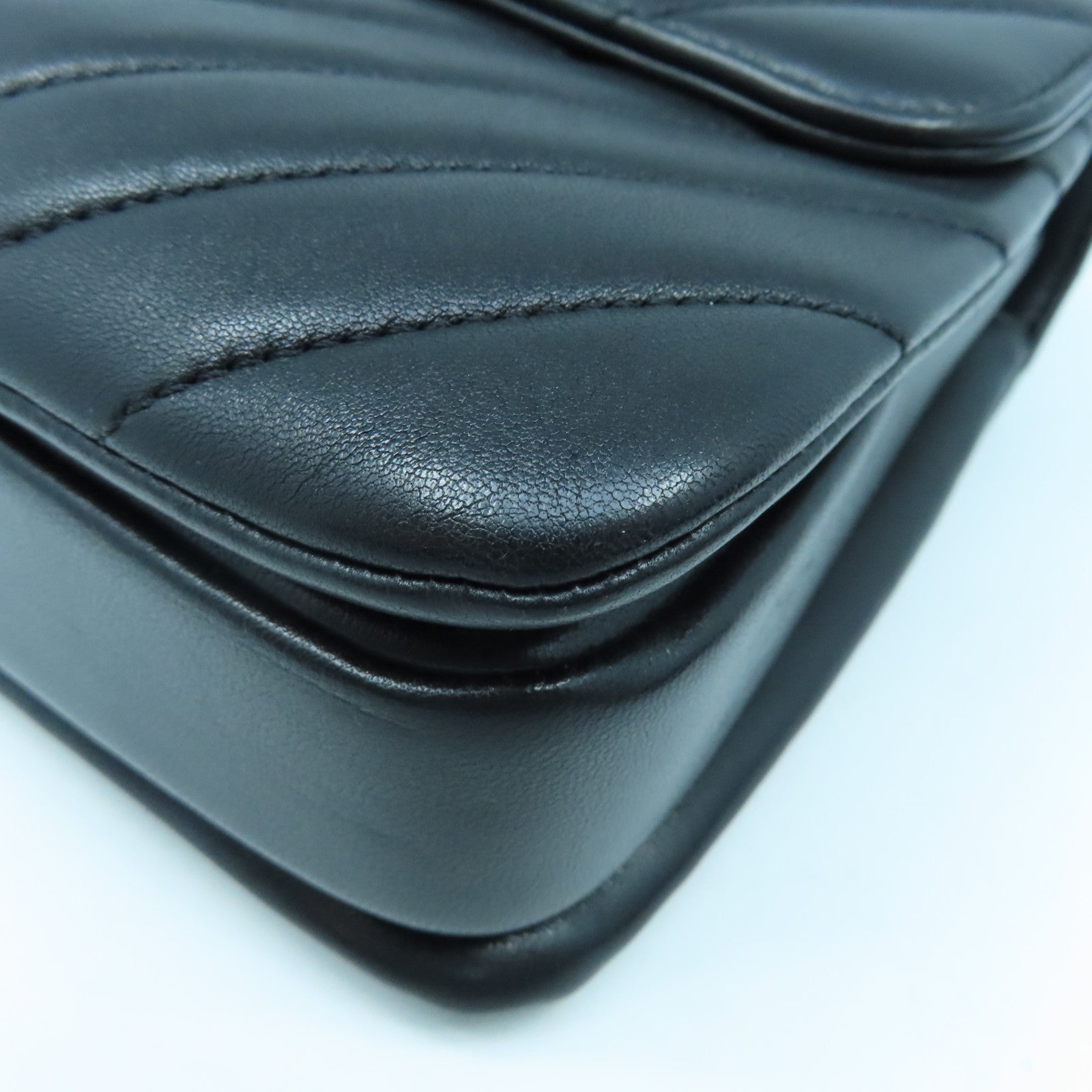CHANEL 斜紋羊皮皮革Small Trendy CC Bag金扣手挽肩背兩用袋黑色