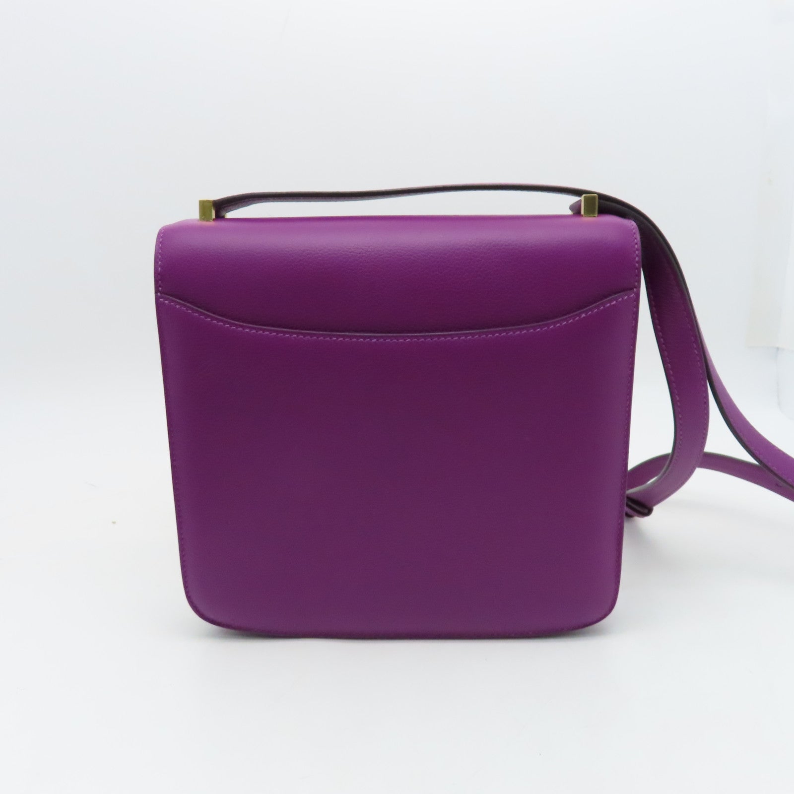 HERMES Evercolor Leather 2002-20 Gold Buckle Shoulder Bag Purple