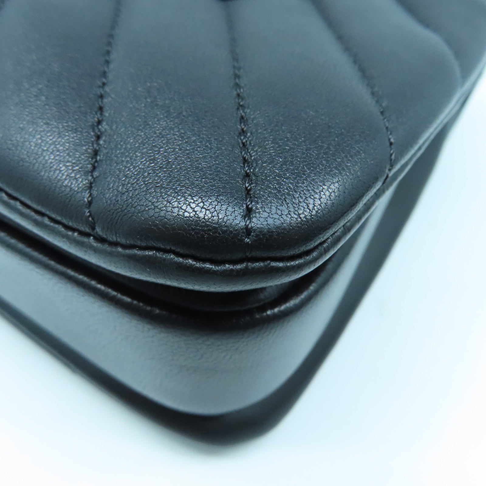 CHANEL 斜紋羊皮皮革Small Trendy CC Bag金扣手挽肩背兩用袋黑色