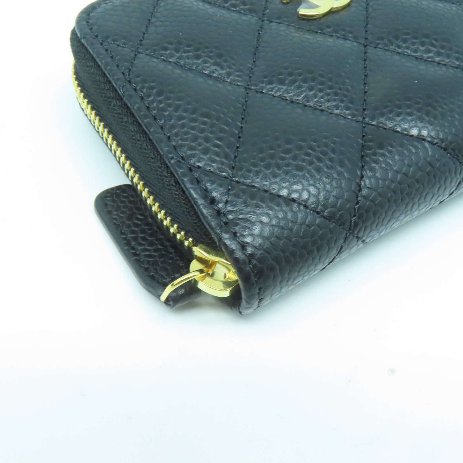 CHANEL 菱格Caviar皮革Card Case金扣卡片套黑色