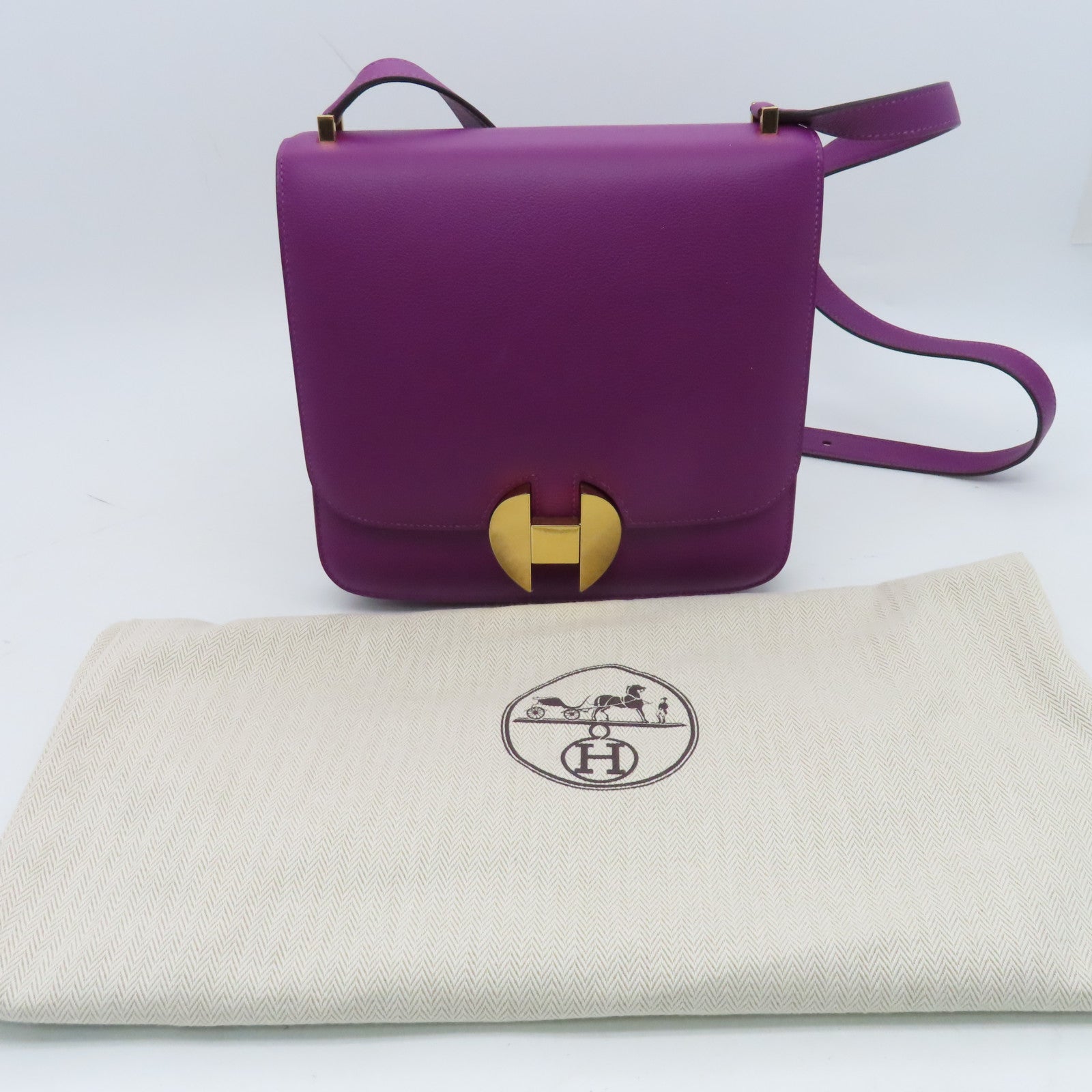 HERMES Evercolor Leather 2002-20 Gold Buckle Shoulder Bag Purple