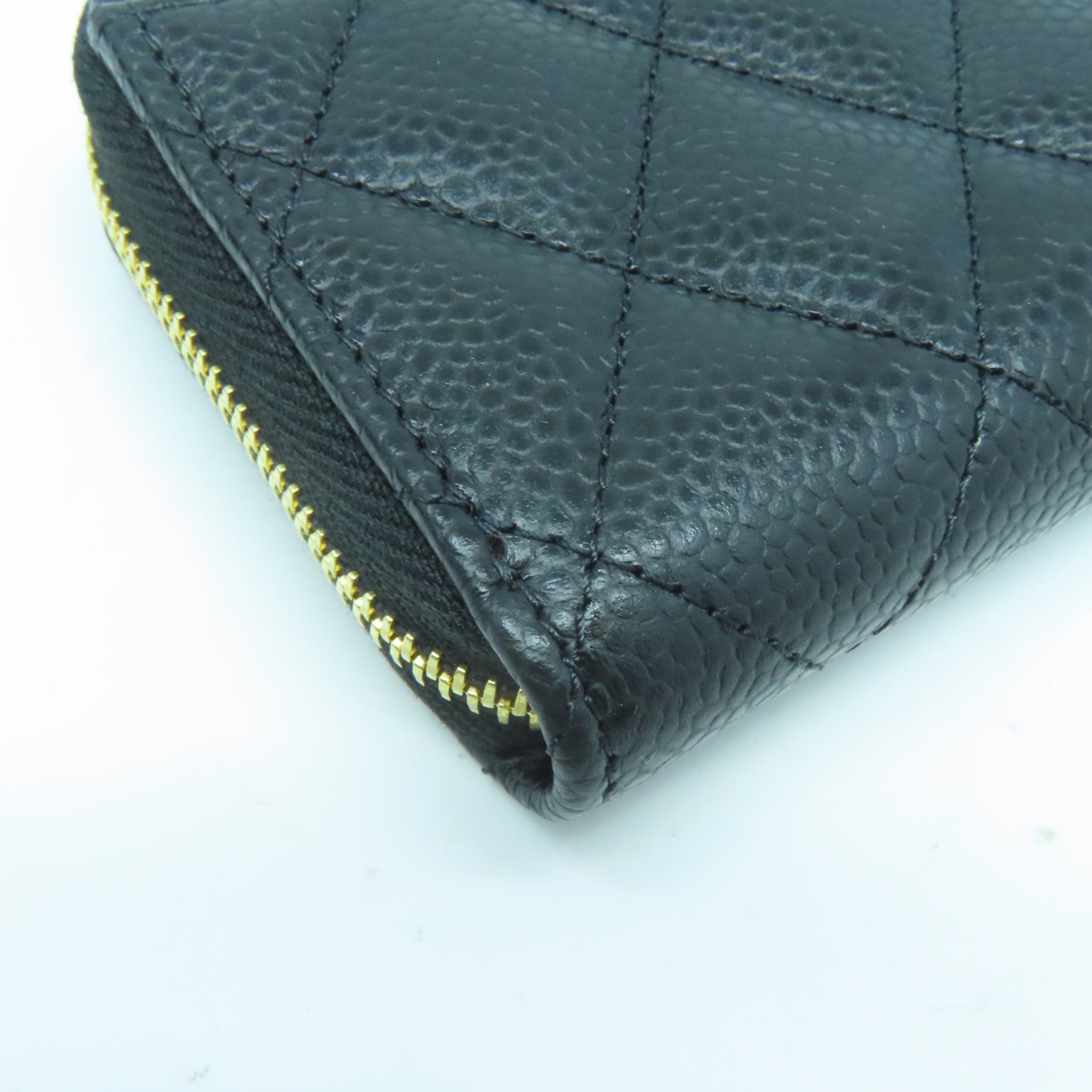 CHANEL 菱格Caviar皮革Card Case金扣卡片套黑色