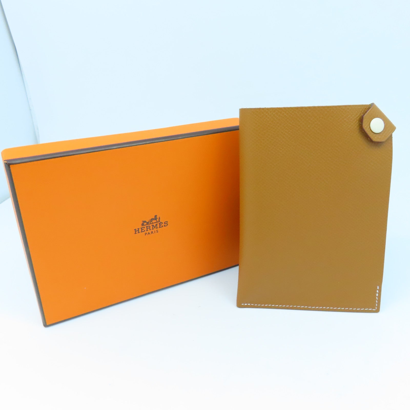 HERMES Epsom皮革Passport Case護照套經典駝色