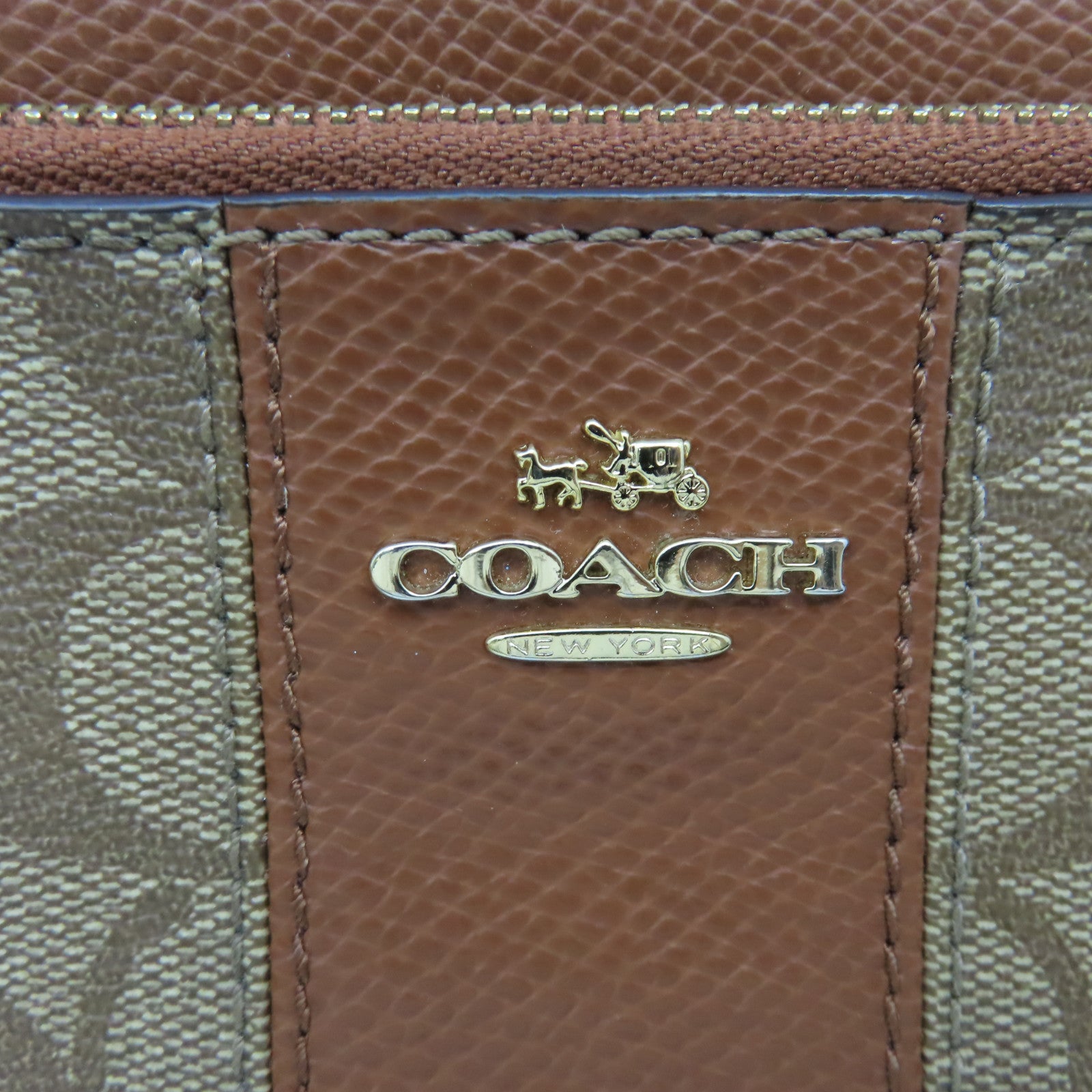 COACH 【激減優惠】塗層帆布Zipper Pouch Long Wallet手拿錢包啡色