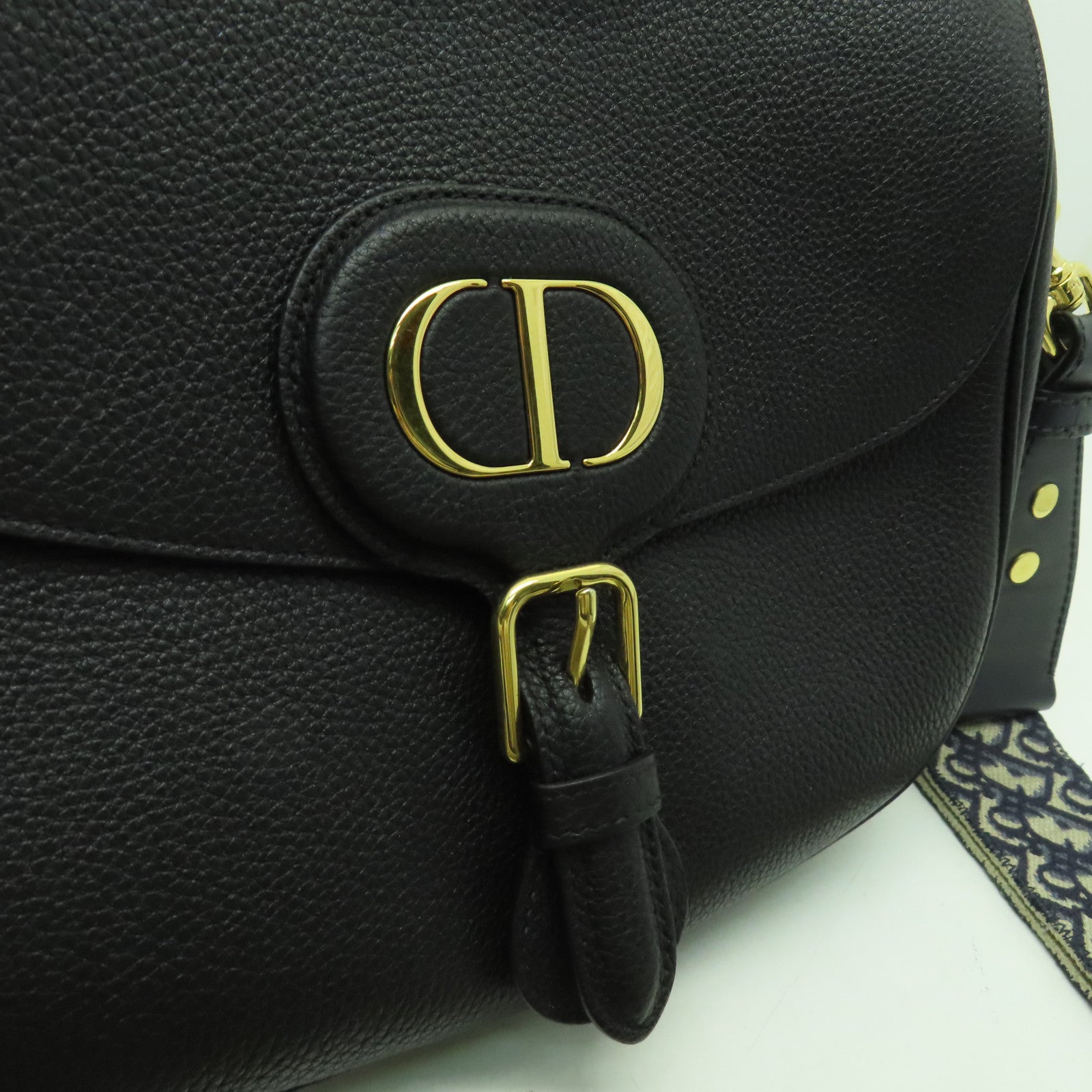 Dior 牛皮皮革Bobby金扣肩背袋黑色