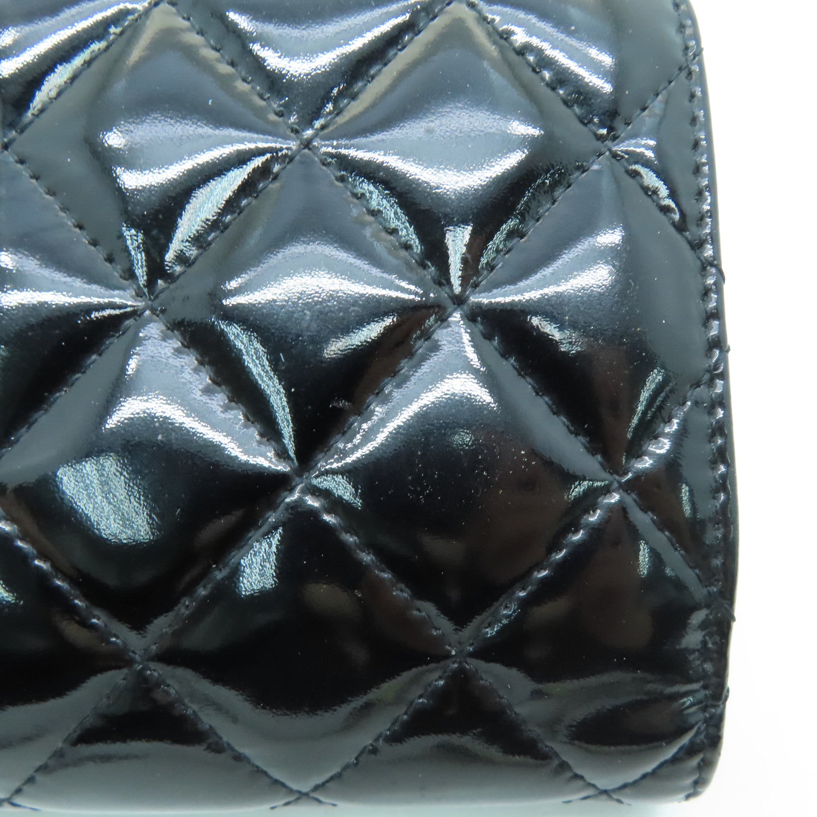 CHANEL 【激减优惠】菱格漆皮皮革Wallet银扣钱包黑色