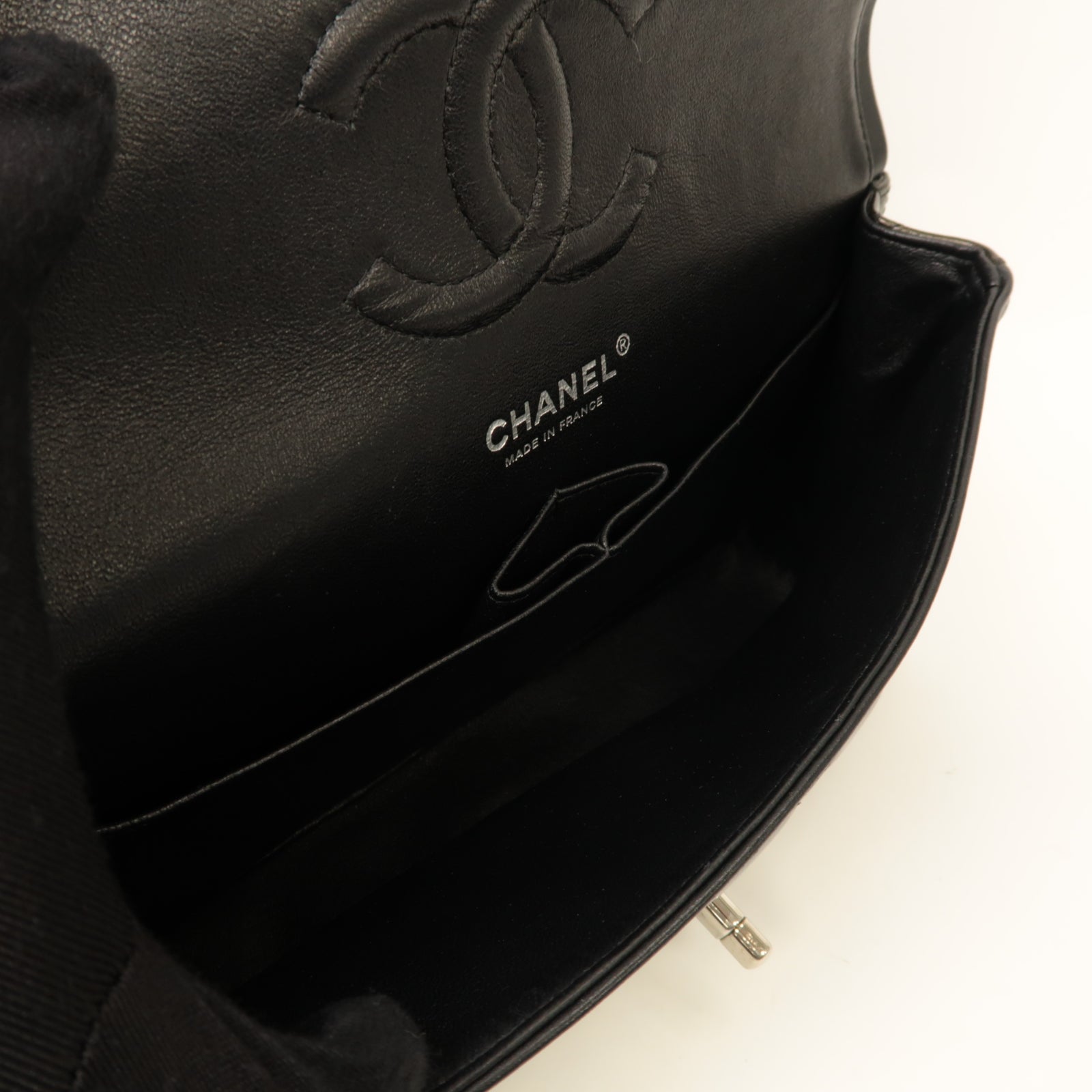 CHANEL 菱格漆皮皮革Chain Shoulder銀扣鏈帶肩背袋深綠色