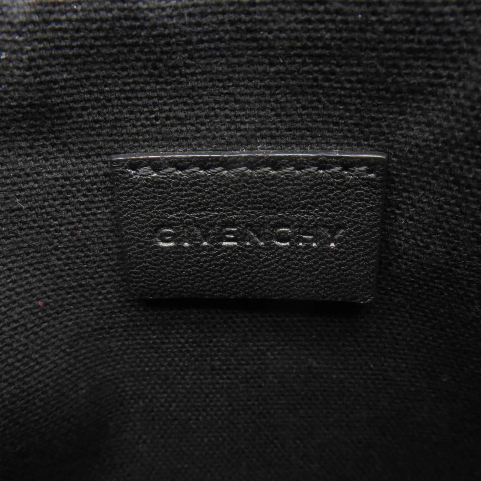 GIVENCHY 塗層皮革Favelas 74 Clutch手拿包黑色