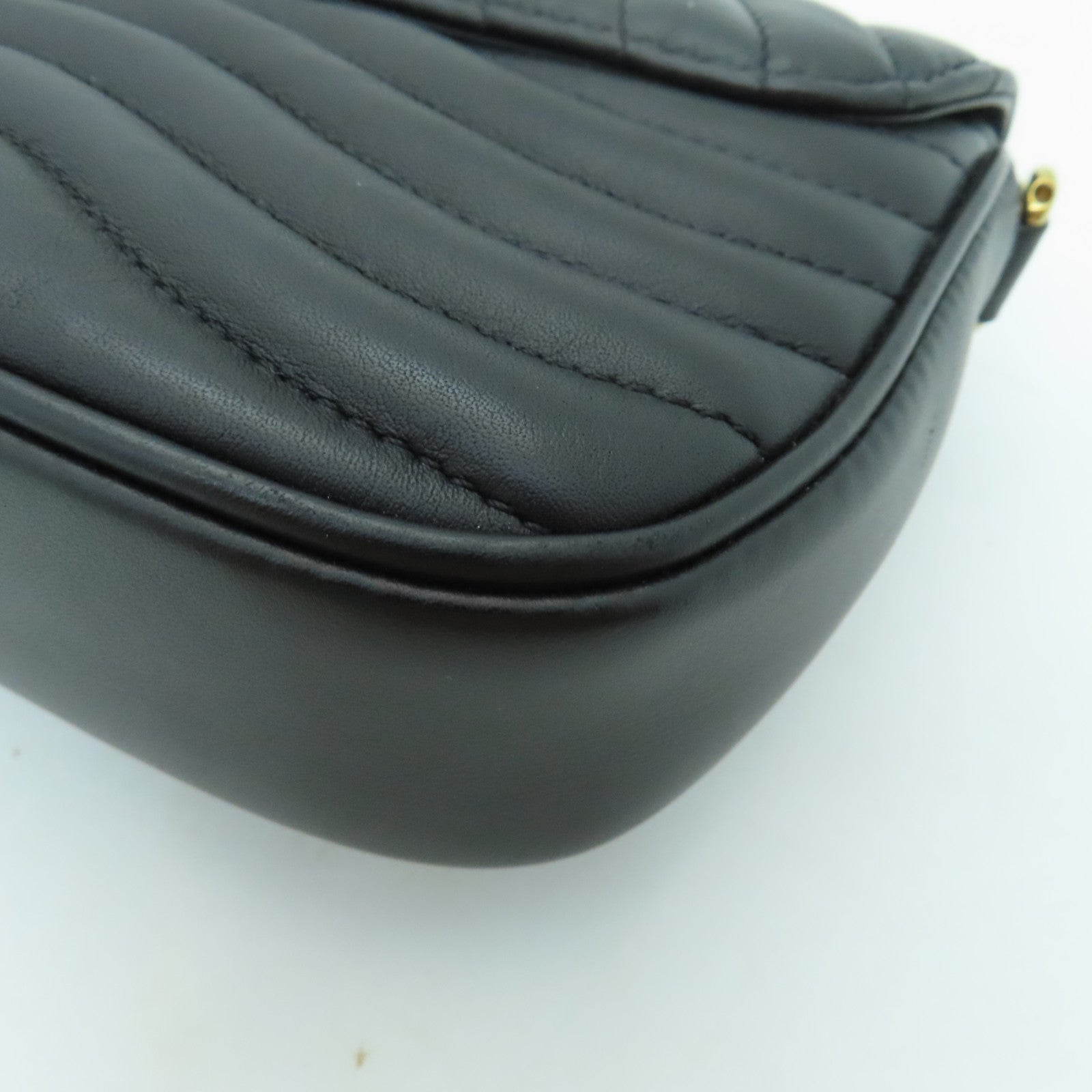 LOUIS VUITTON 牛皮皮革New Wave Multi-Pochette金扣肩背袋黑色