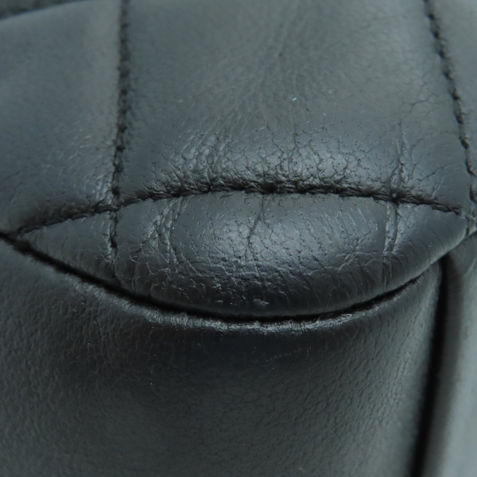 CHANEL 【激減優惠】菱格牛皮皮革Camera Bag金扣鏈帶肩背袋黑色