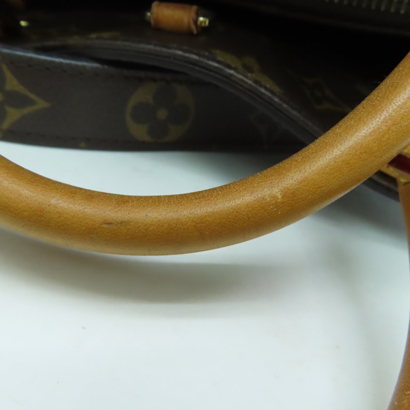 LOUIS VUITTON Monogram Montaigne BB金扣手挽肩背兩用袋啡色