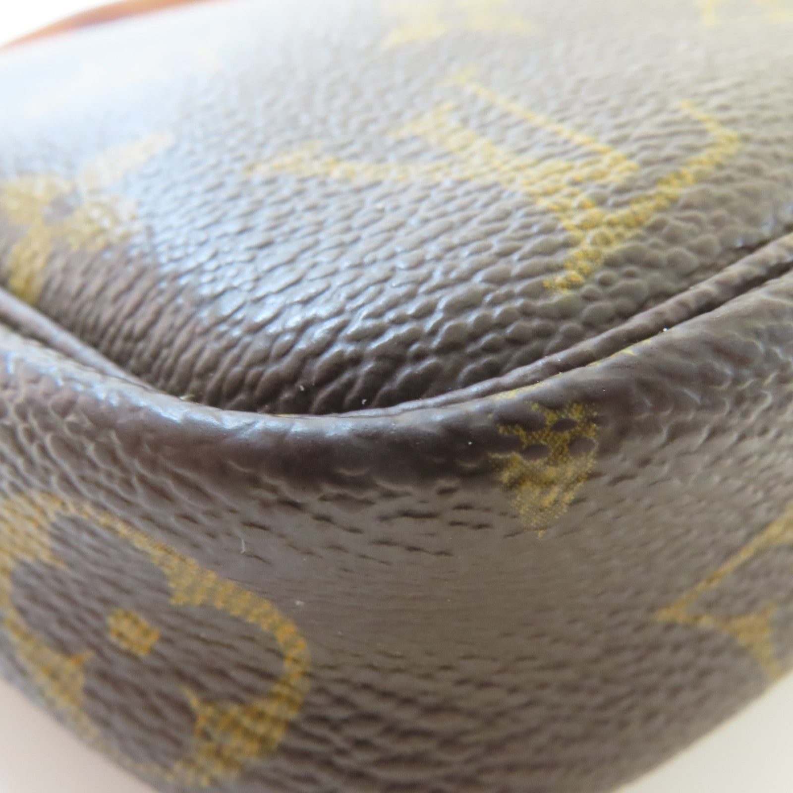 LOUIS VUITTON Monogram Pochette Accessoires Pouch金扣肩背啡色
