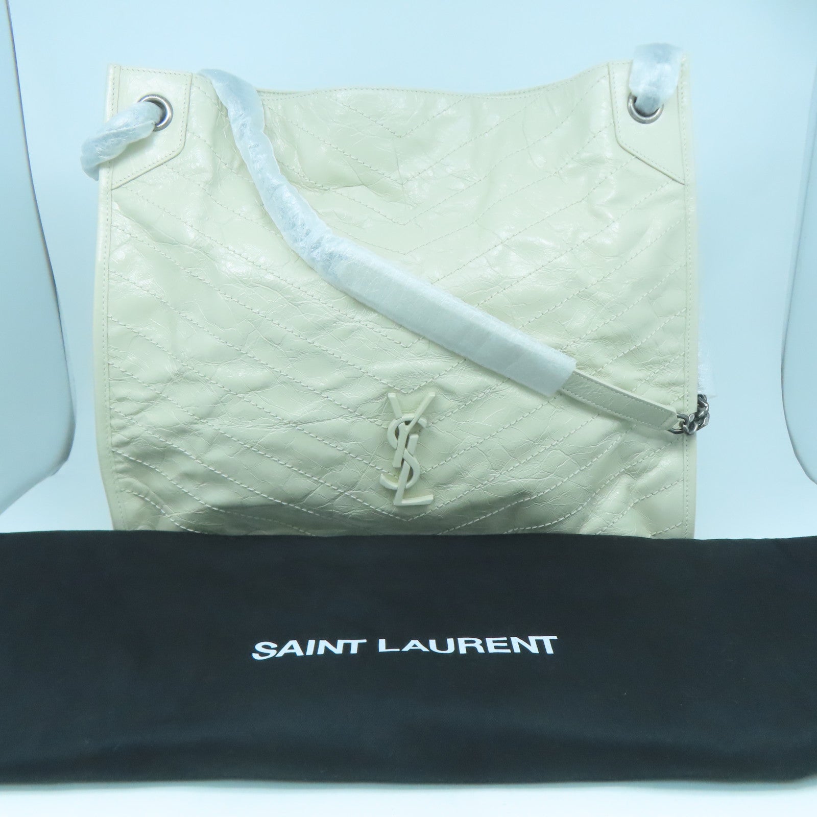 SAINT LAURENT 牛皮皮革Tote Bag銀扣鏈帶肩背袋米色