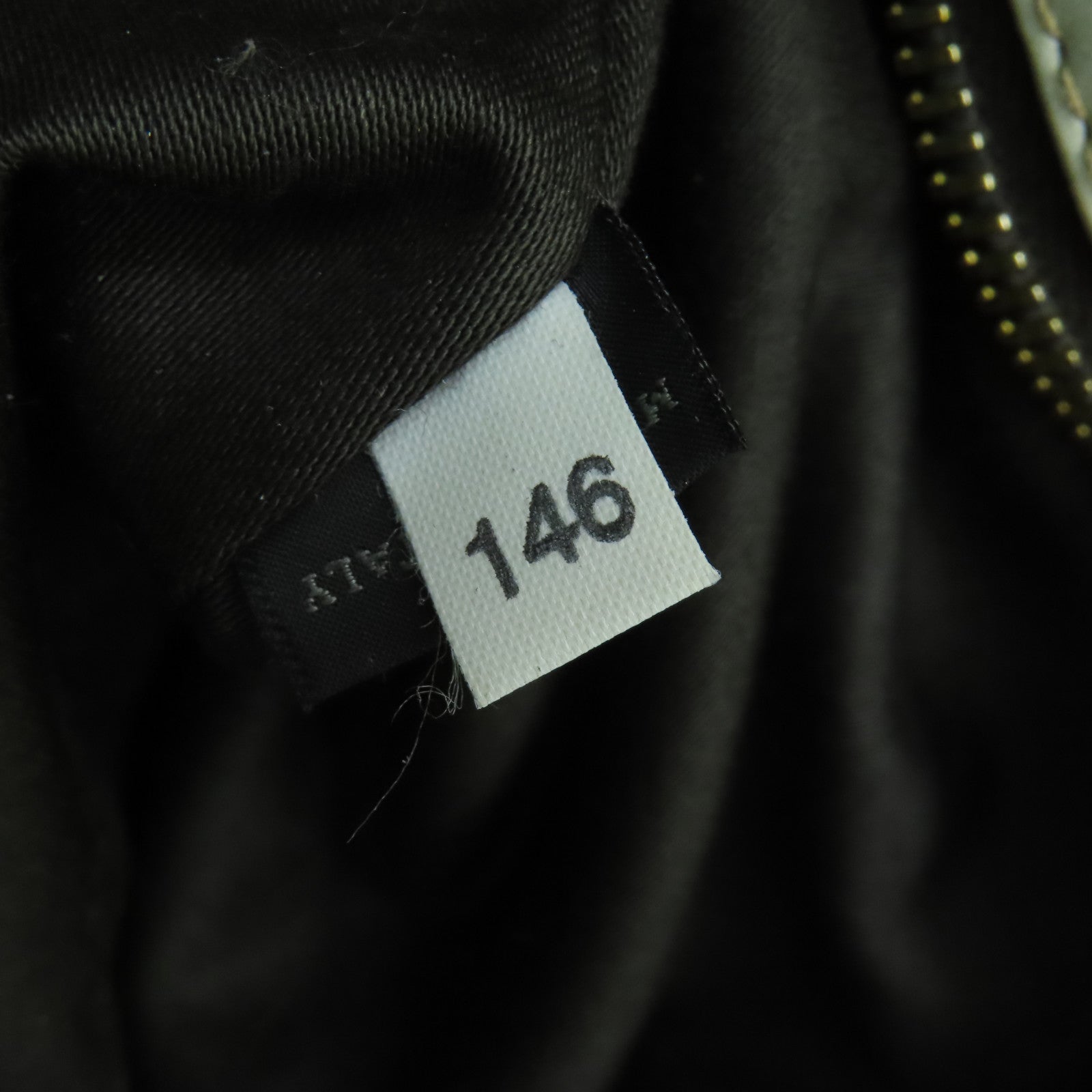 Miu Miu 牛皮皮革2 Way Shoulder金扣手挽肩背兩用袋白色