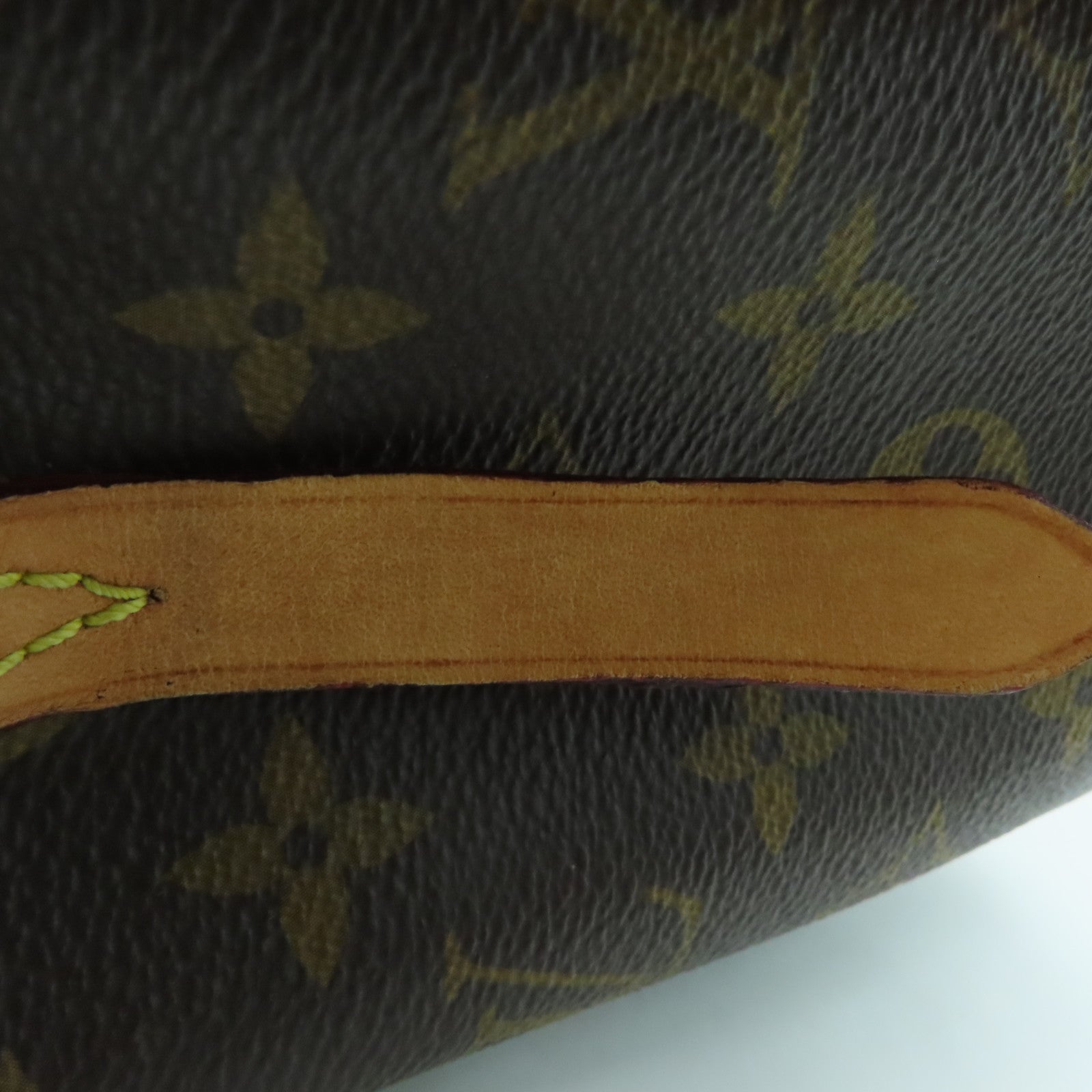 LOUIS VUITTON Monogram Montaigne BB金扣手挽肩背兩用袋啡色